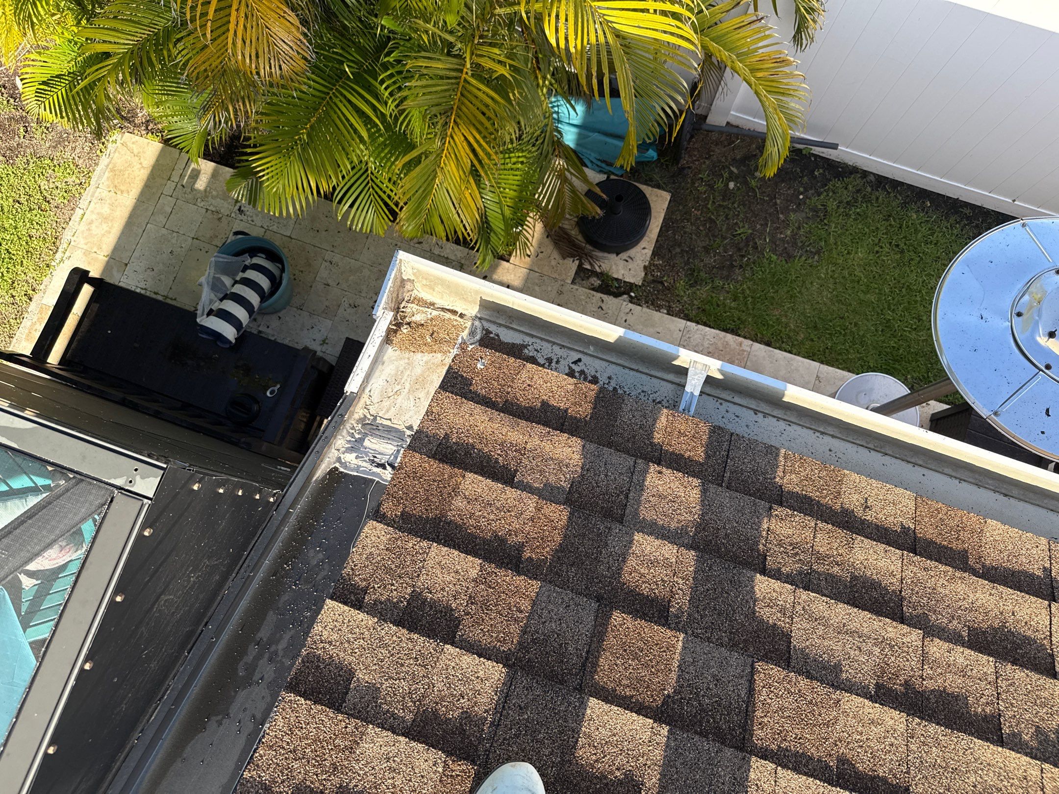 Gutter Cleaning Project – Oakley Place Community, Ellenton, FL by Sunshine AquaWash