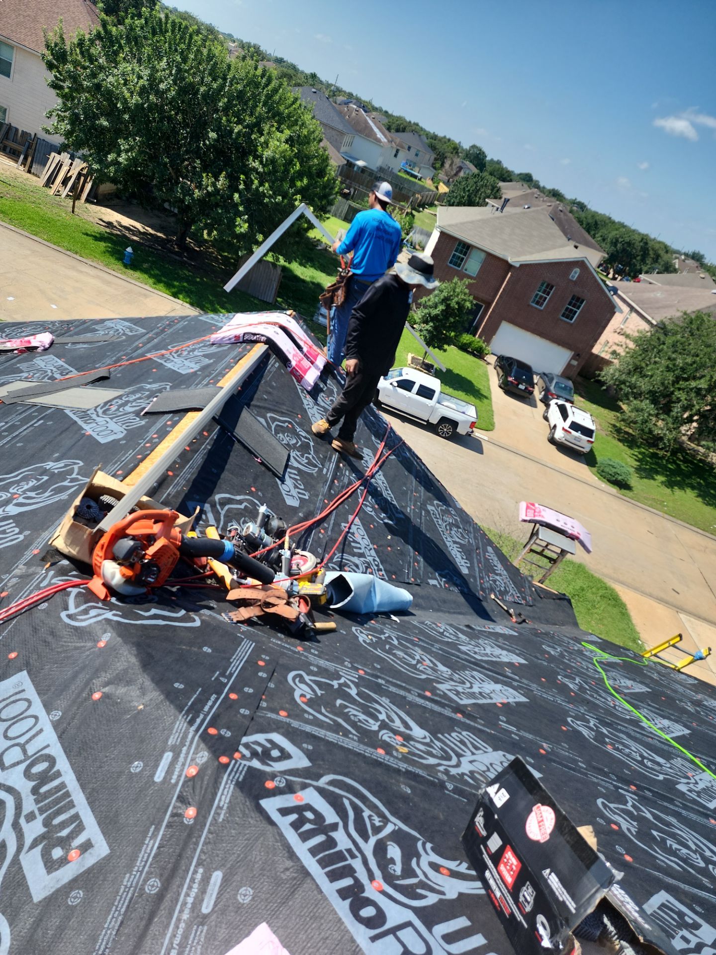 Residential Roofing Installation using Owen's Corning Duration (Lifetime) Shingles by Roof Repair Company