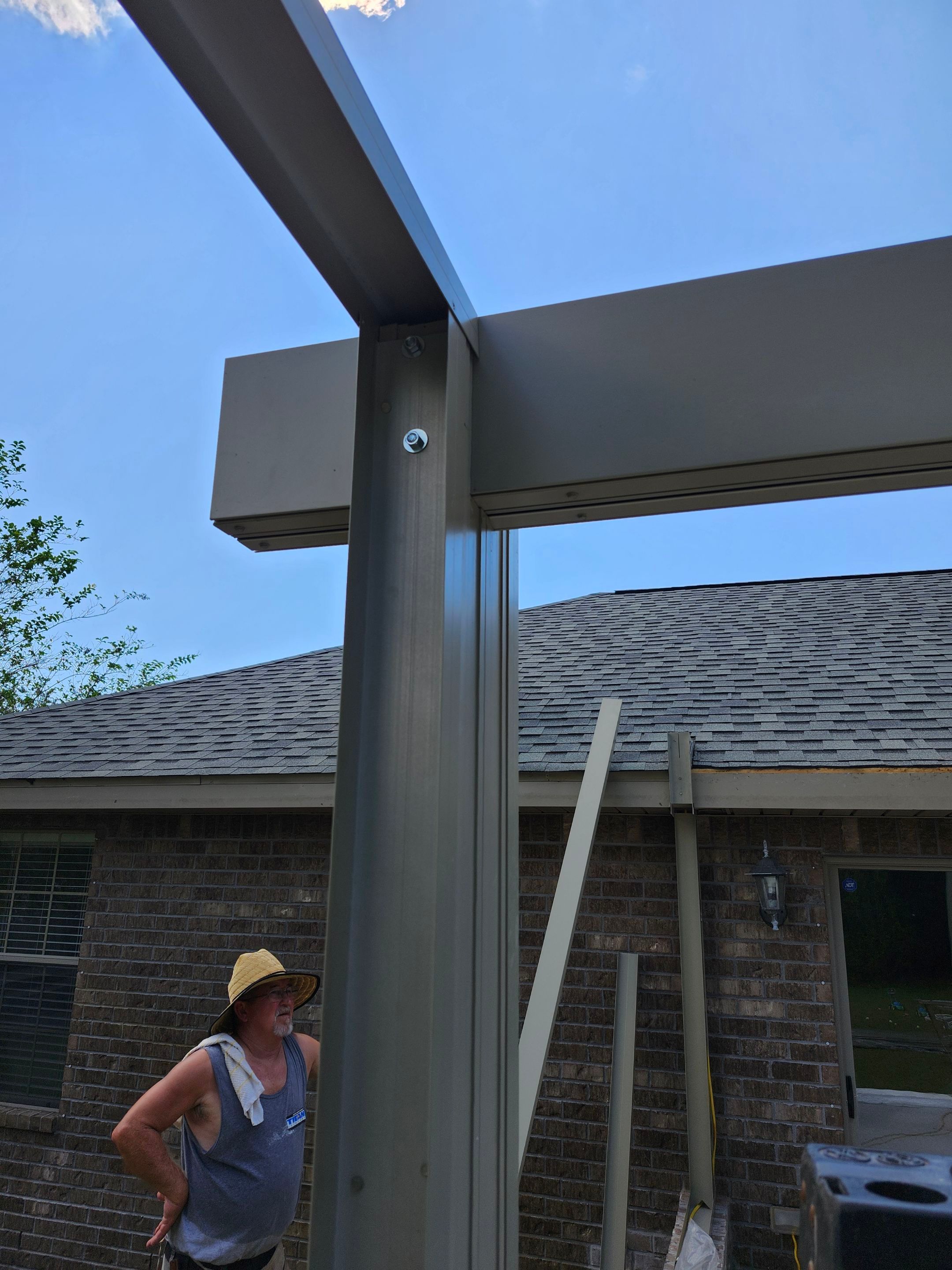 Glass Room using Colorbeam by Titan Sunrooms
