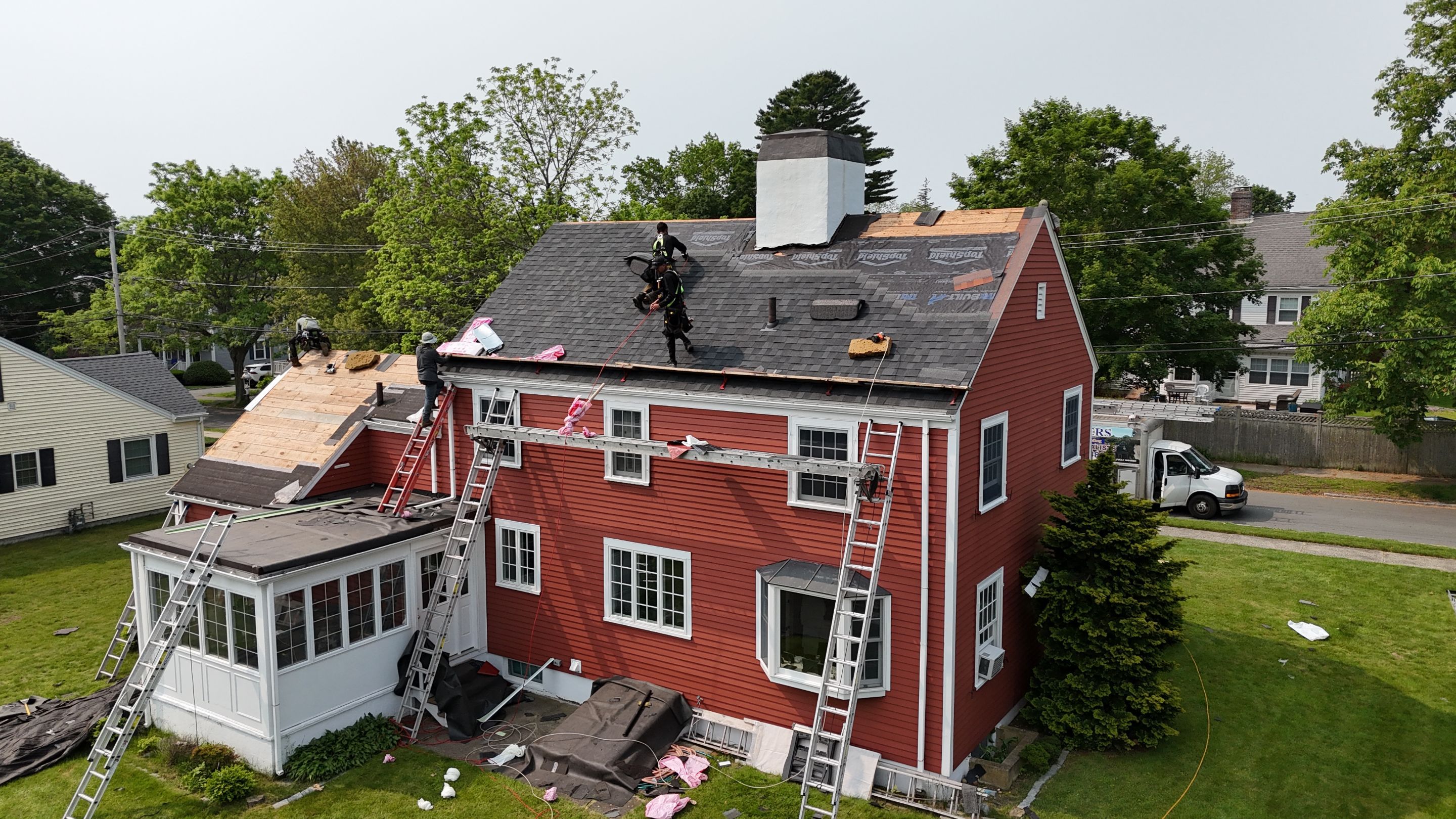 Full Roof Replacement in Salem, MA – Owens Corning Duration, Onyx Black by JOHNNYS PRO