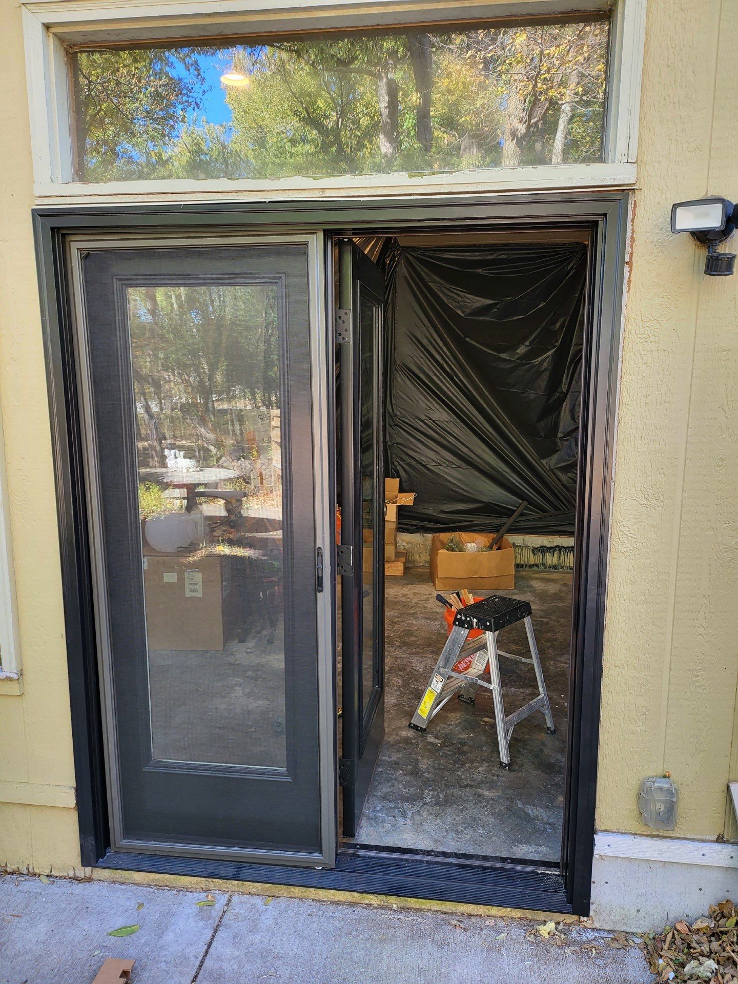 Complete Home Makeover  by EEC  Windows, Siding & Roofing 
