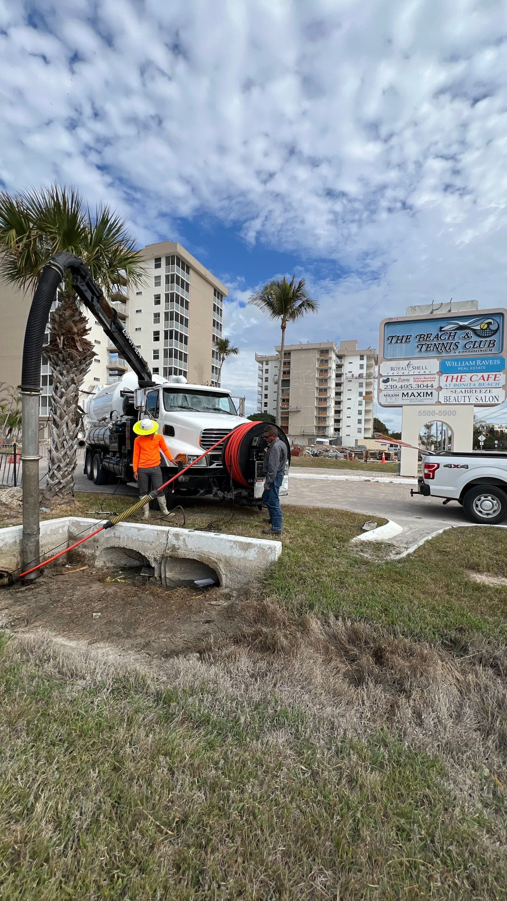 Bonita Springs Condo Stormwater System Maintenance by Don Mar, Inc. Storm Water Solutions