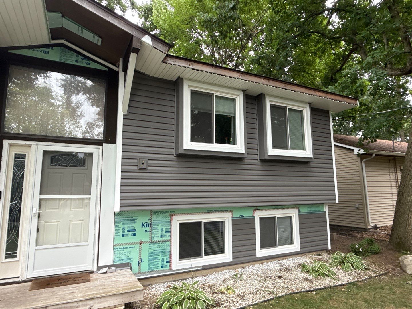 Siding Replacement using Alside D4 Odyssey-Plus Dutchlap Ageless Slate by 180 Contractors