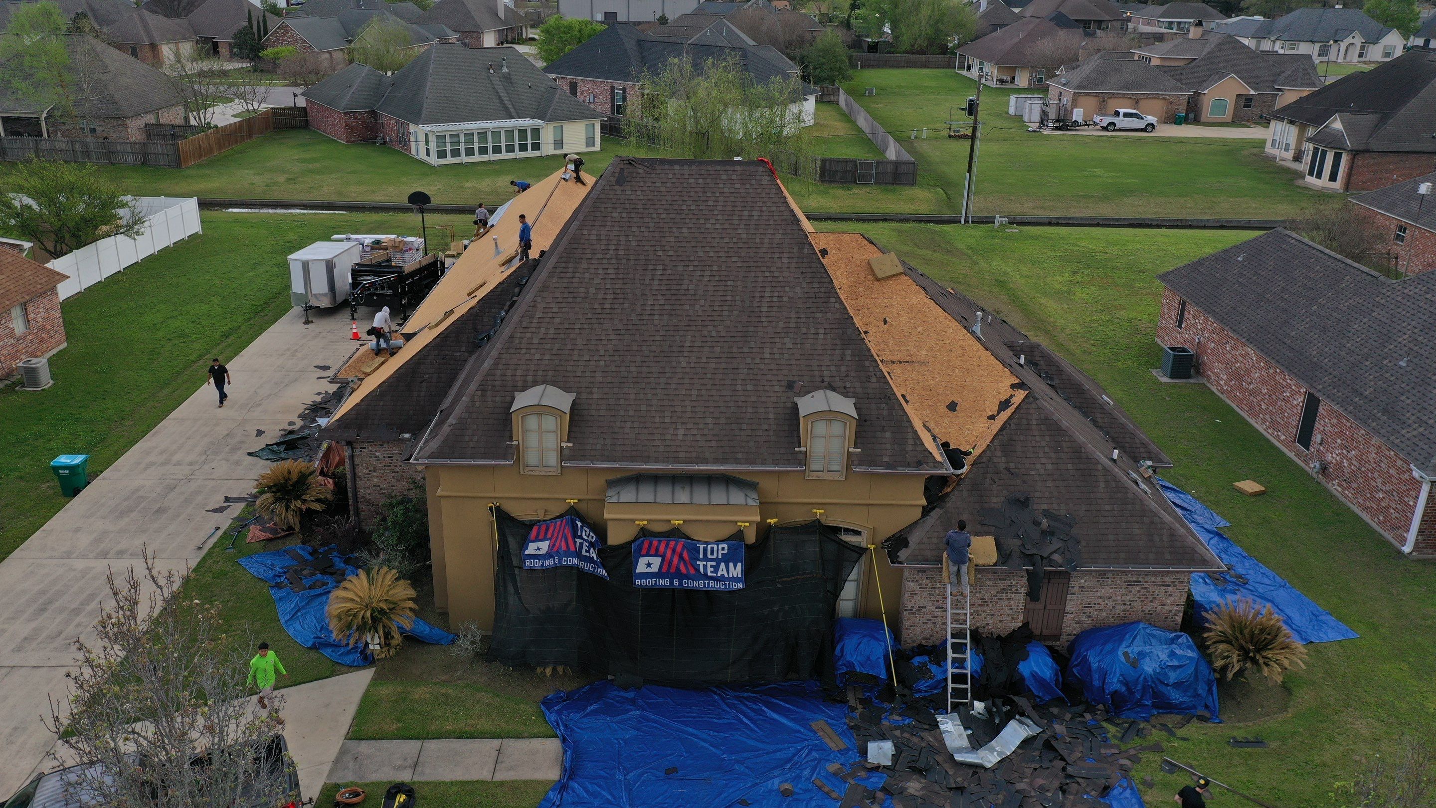 Residential Roofing Installation using Atlas Pinnacle Pristine Copper Canyon by Top Team Construction