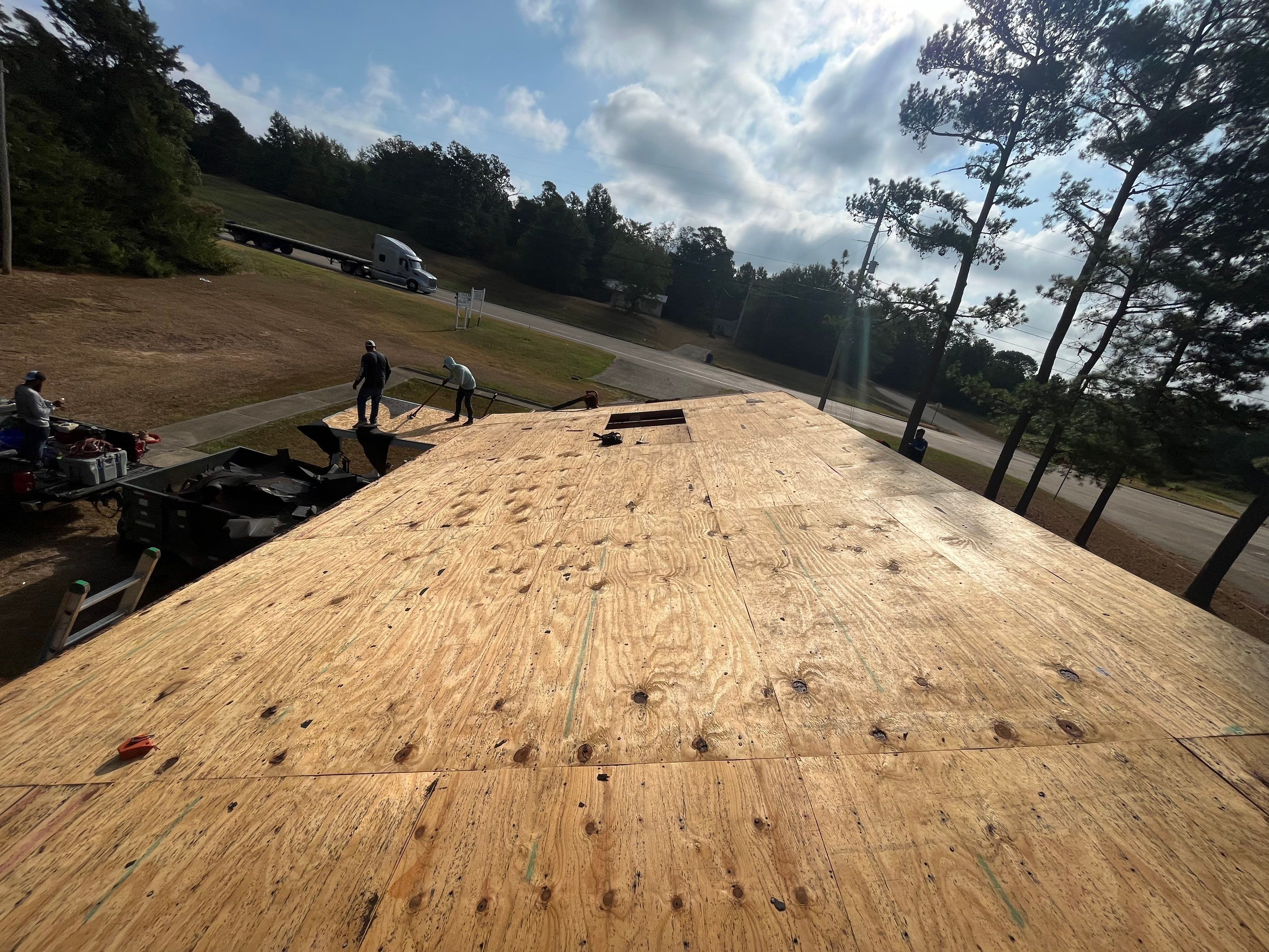 Commercial Metal Installation using Reed's Metals: 29 GA. Colored Commercial Panel by Hostetler Roofing