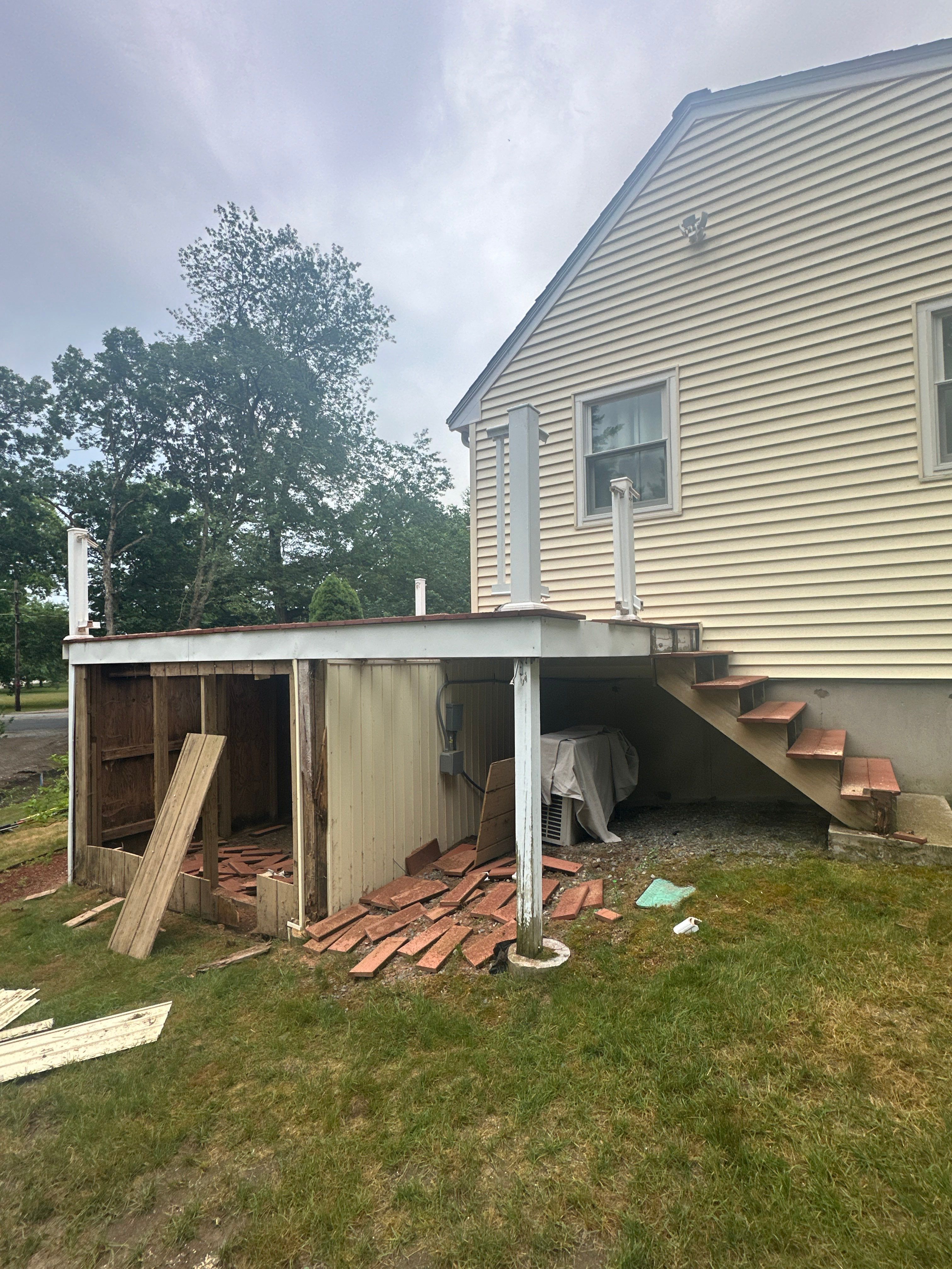 New Deck buit in Medfield MA by UBrothers Construction