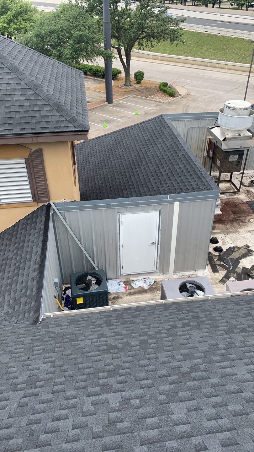 GAF HDZ - Charcoal by Elite Roofing LLC