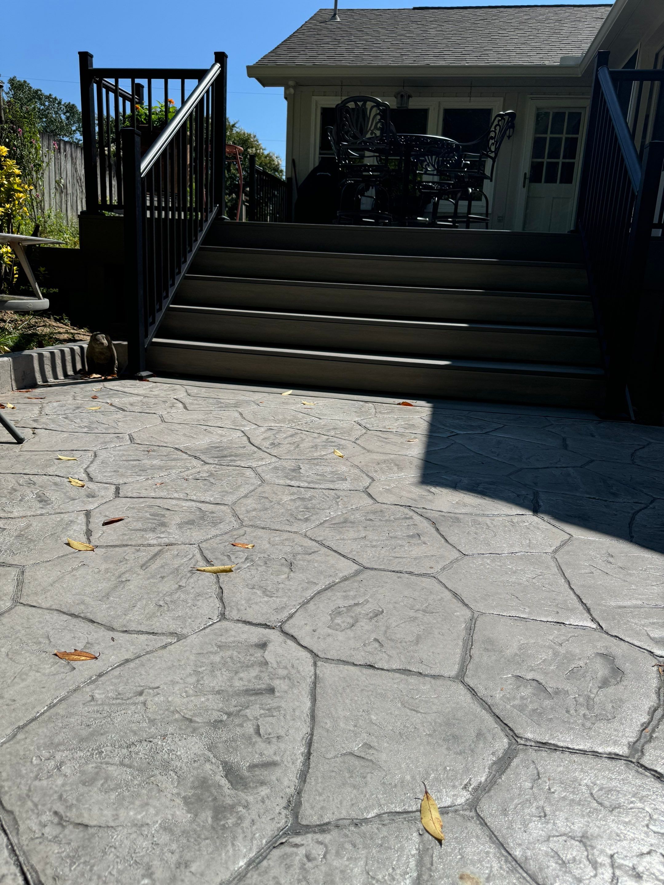 Burntleaf - Screen Porch by Pillar and Pine