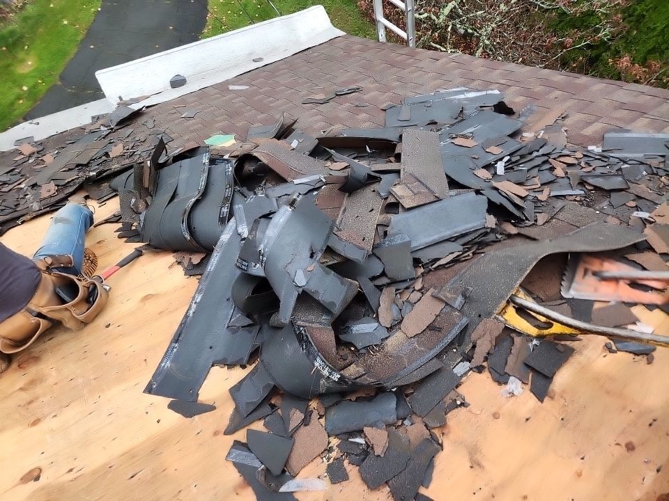 Residential Roofing Installation using Owens Corning TruDefinition Onyx Black by A Plus Exterior