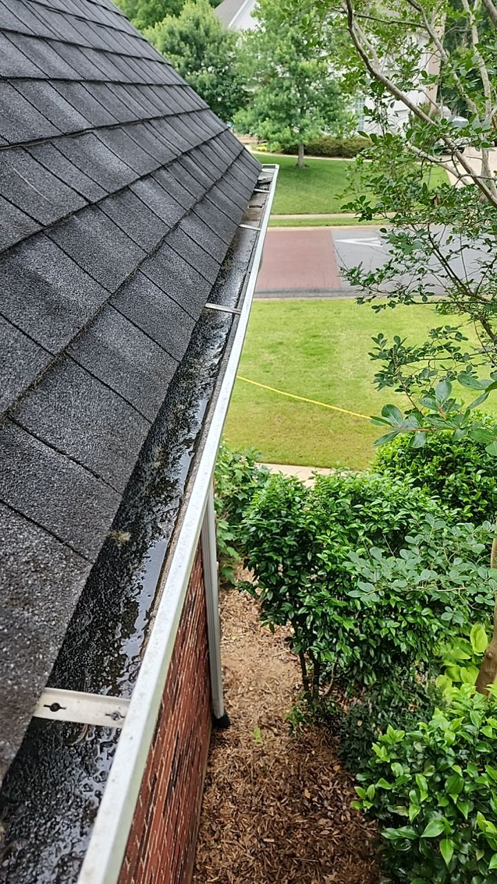 House Wash using cleaner by Power Wash Masters LLC