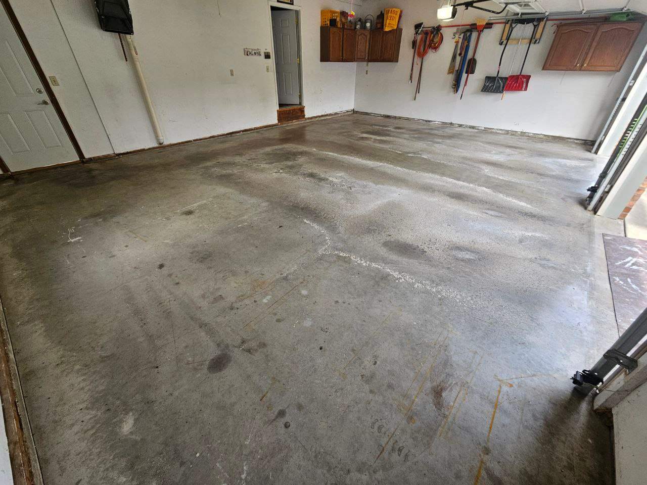 Creekbed Garage Delavan by Loud Bros