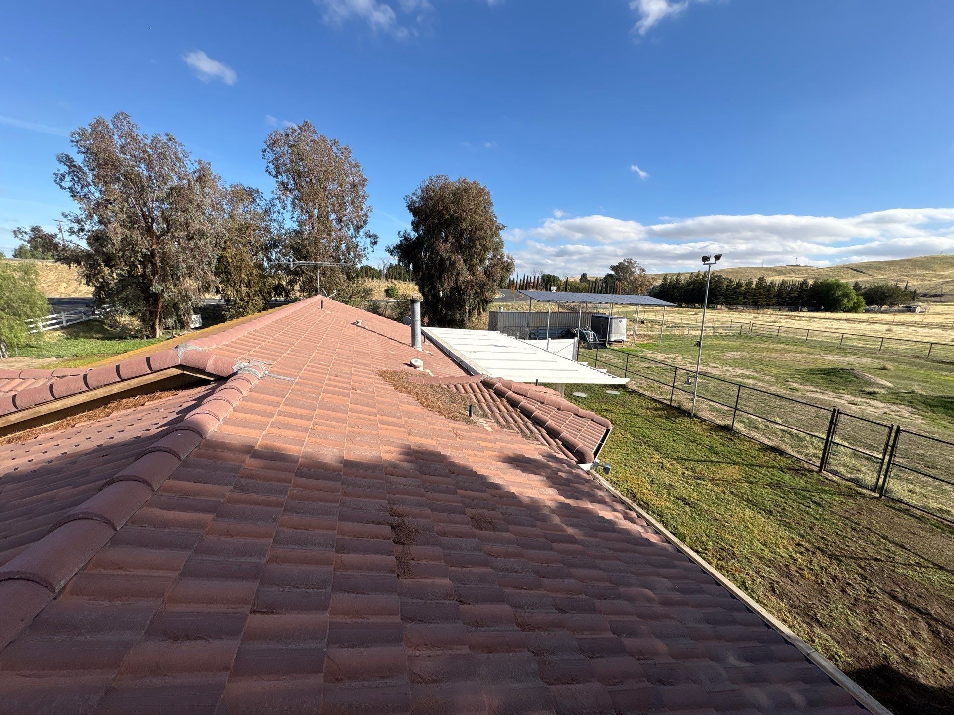 Metal Roofing by Straight Edge Roofing Inc