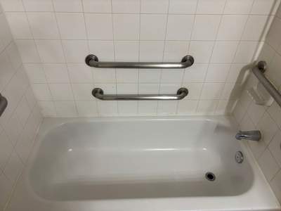 Bathtub Deep Clean