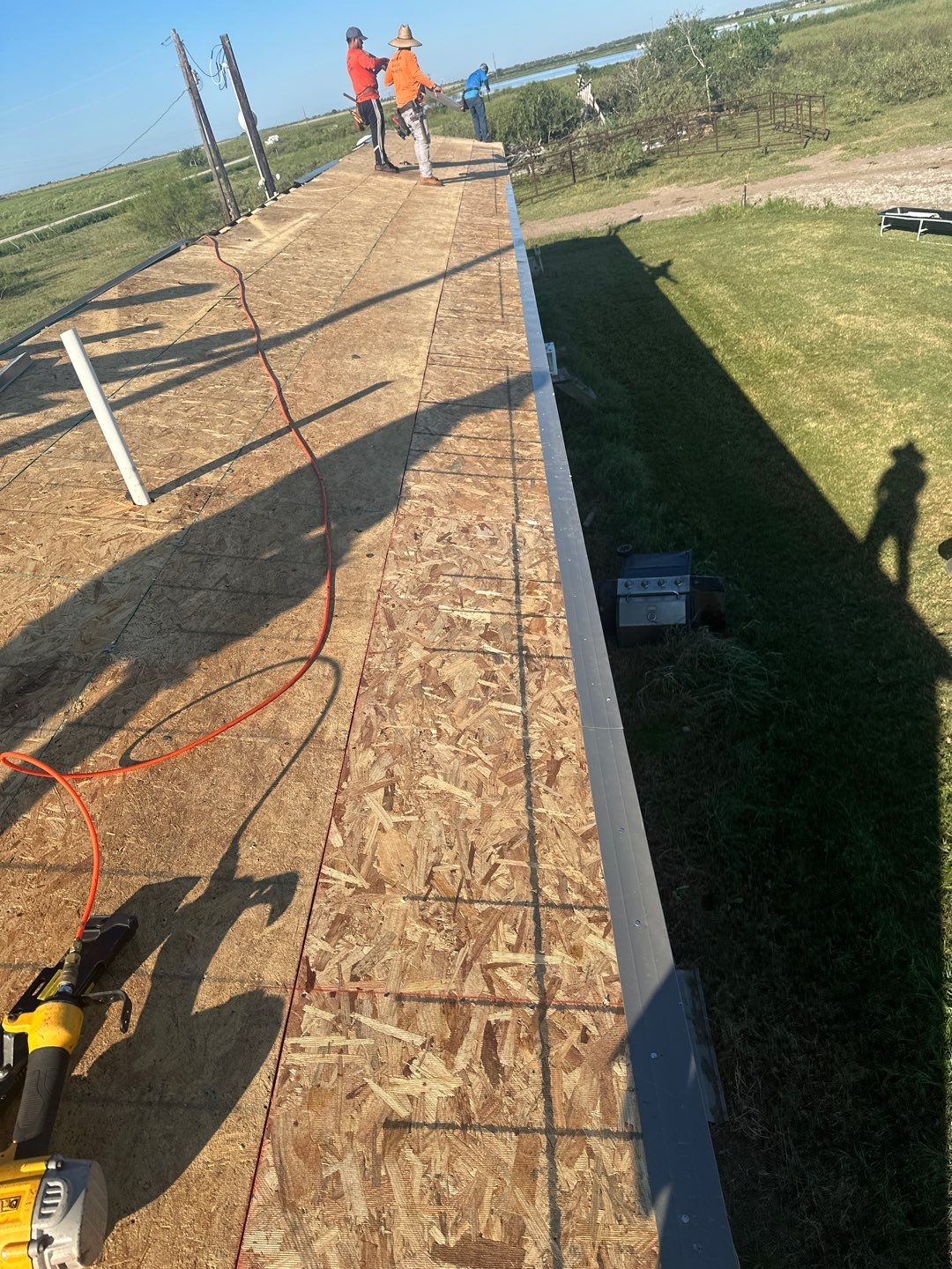 Residential Roofing Installation using Owen's Corning Duration (Lifetime) Shingles by Roof Repair Company