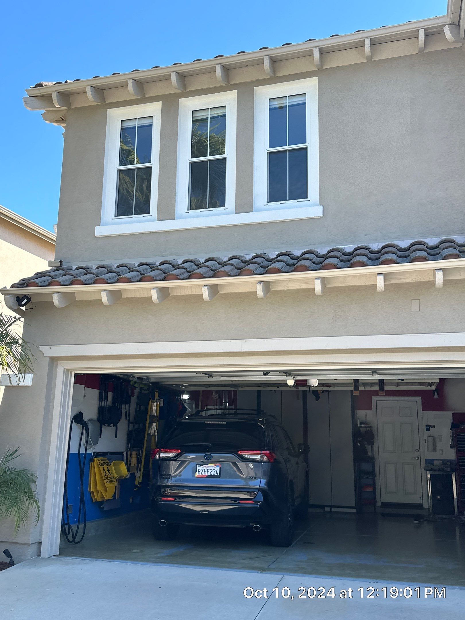 Window Installation using Anlin vinyl windows by American Window Company