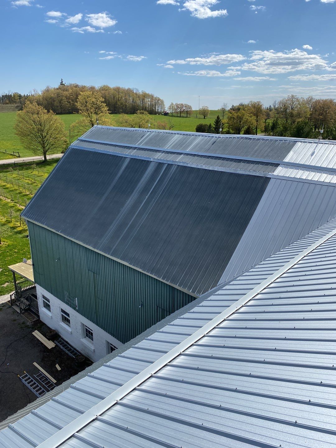 Barn Roof Exposed Fastener Metal Roof using Vicwest UltraVic by Jay Carter Roofing & Sheet Metal