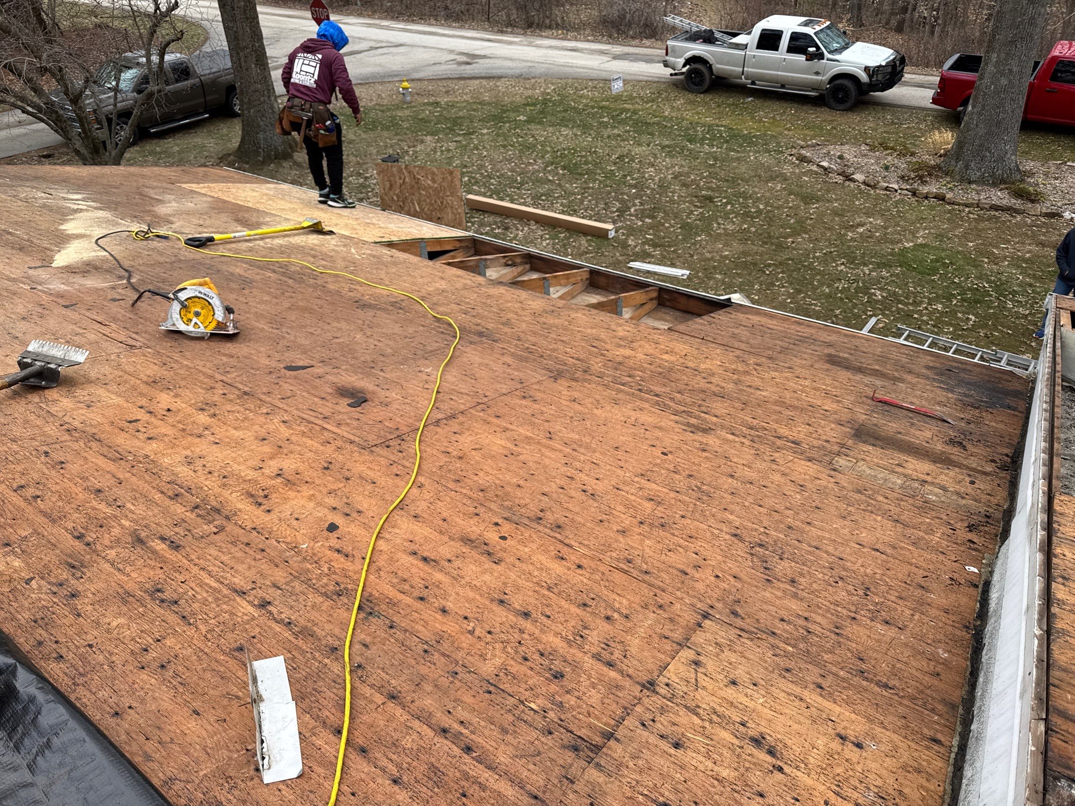 Residential Roofing Installation using Malarkey Vista AR Shingles (Black Oak) by Koontz Construction