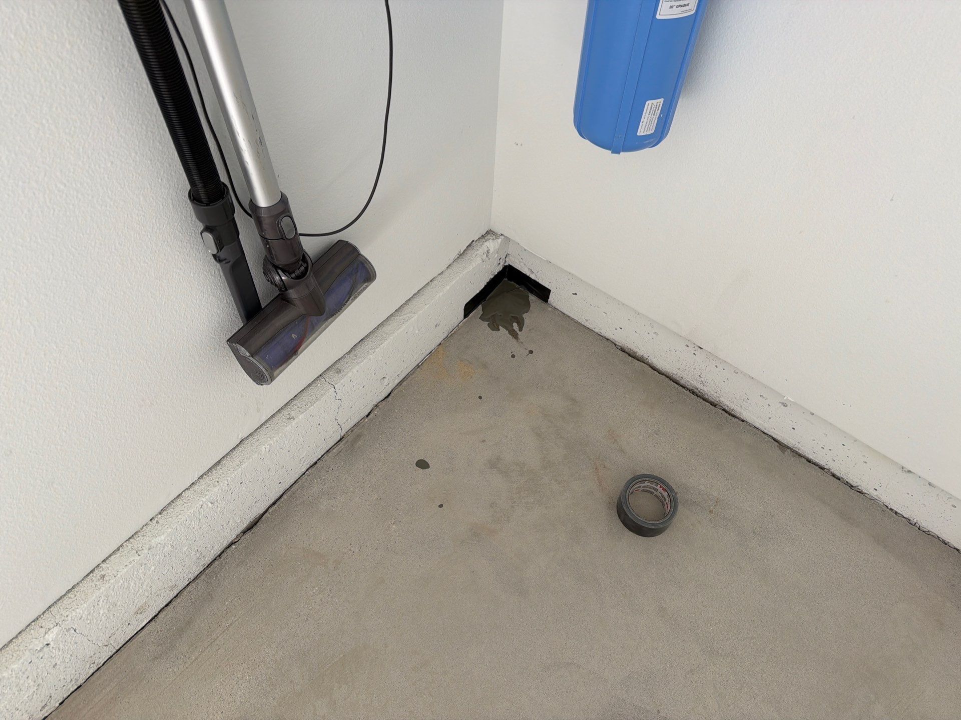 Morro Bay Garage Floor Transformation With Simiron Feather Gray Epoxy by MGP Coatings
