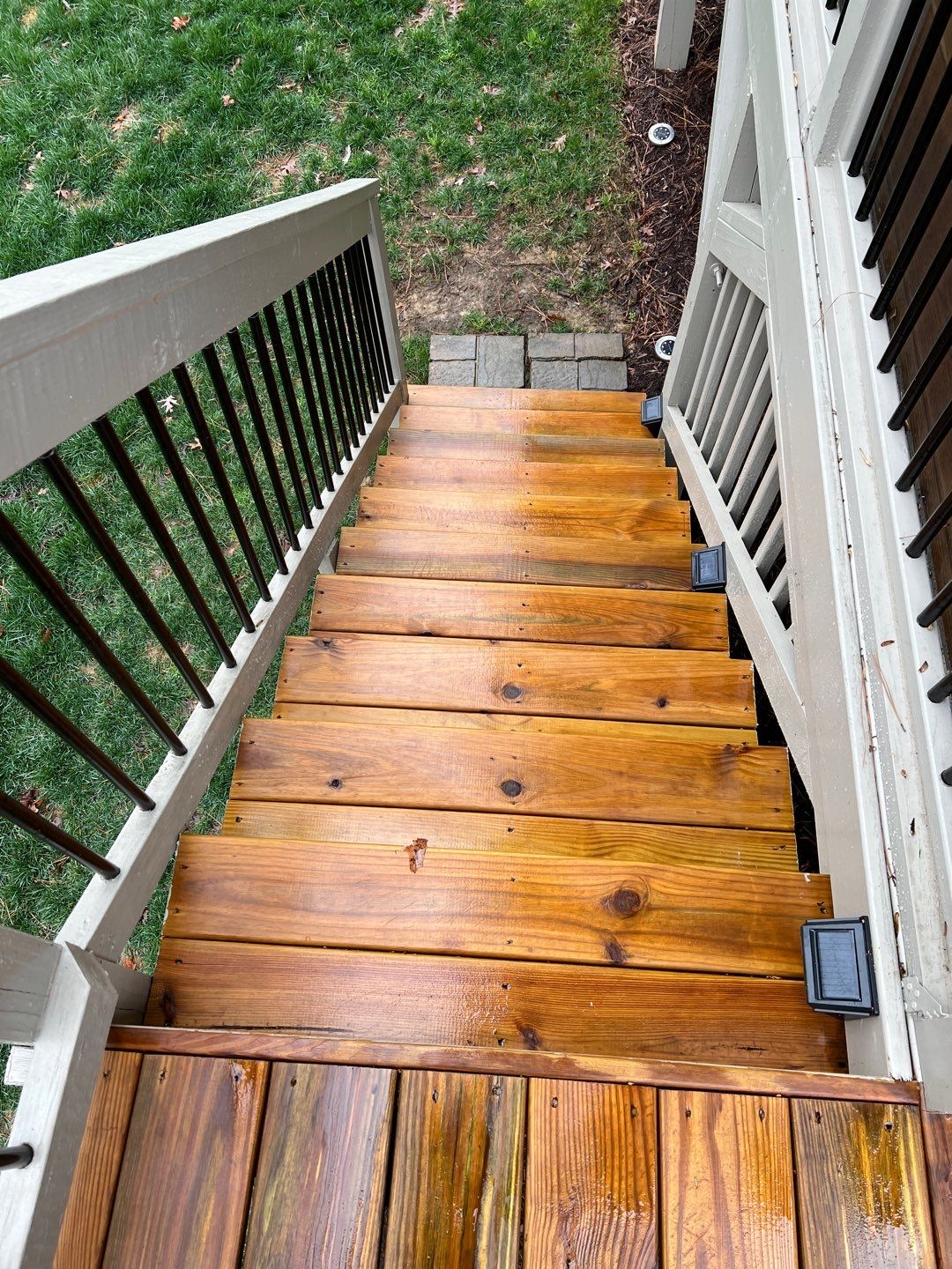 Screened Porch using Wood Sealant by DuraSeal