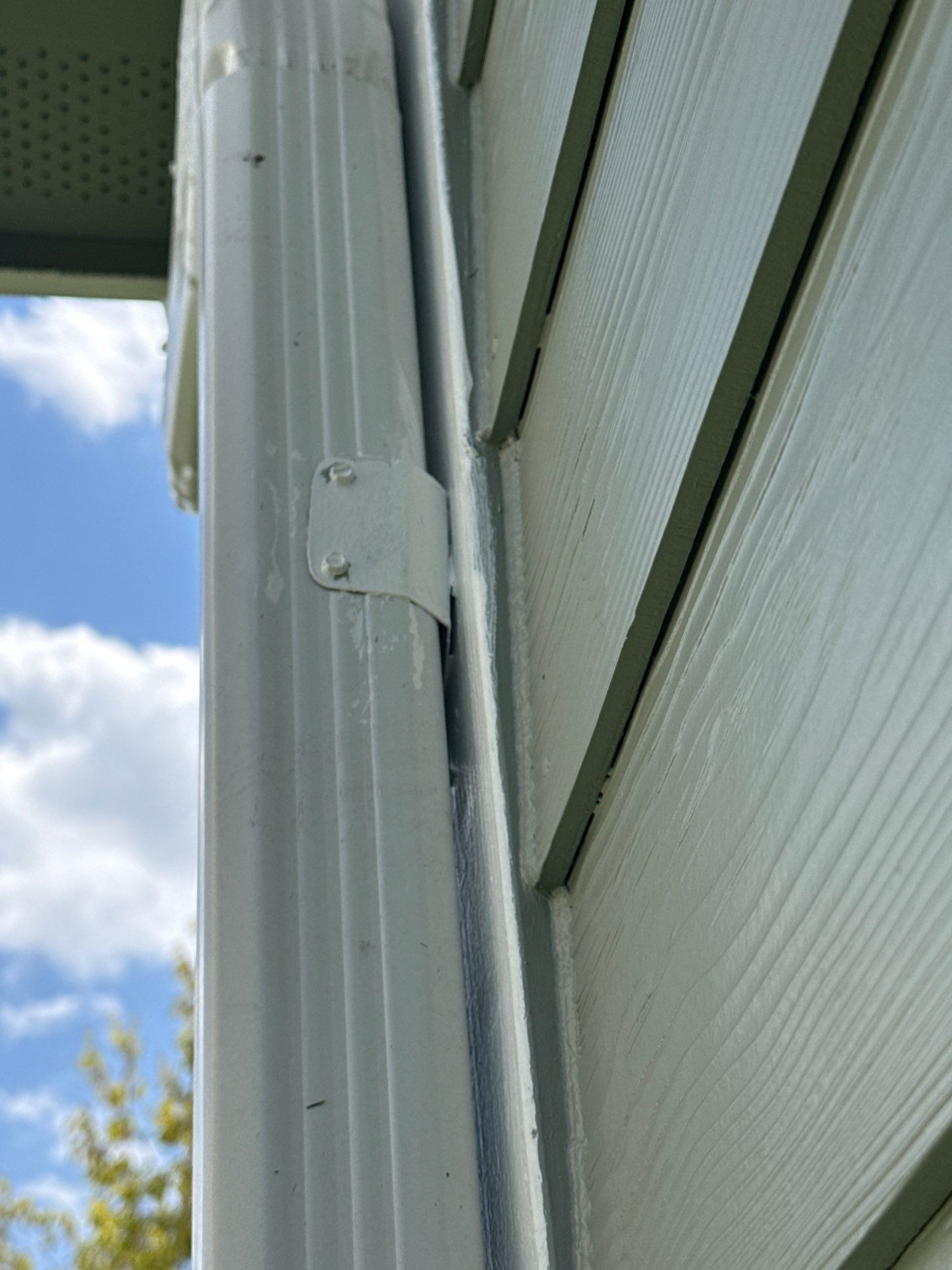 Residential Exterior Repaint and Refresh by Midwest Paint LLC