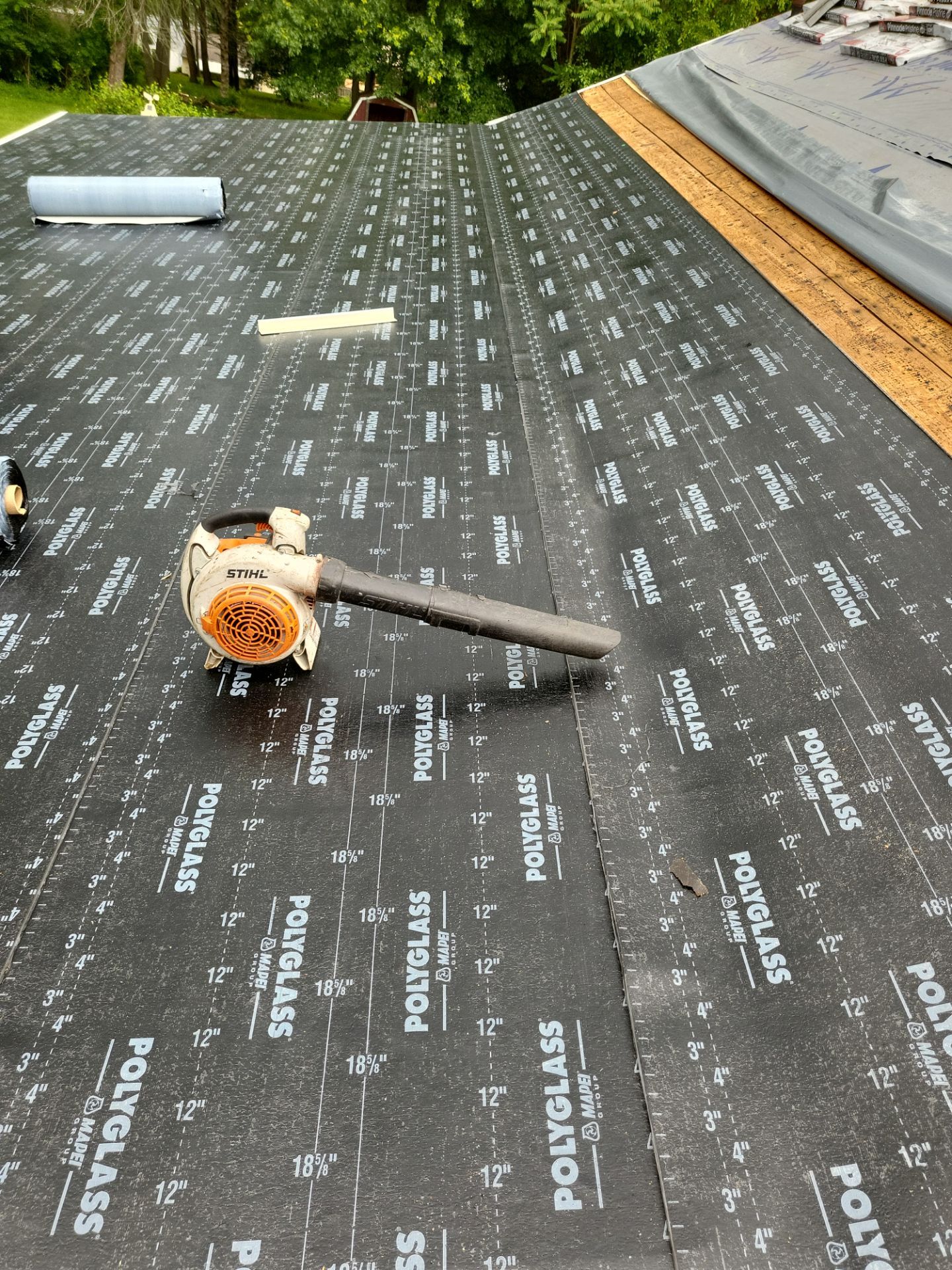 Atlas Pinnacle, Color, Oyster Shell, Drip Edge, Color, White by Eagle Eye Roofing