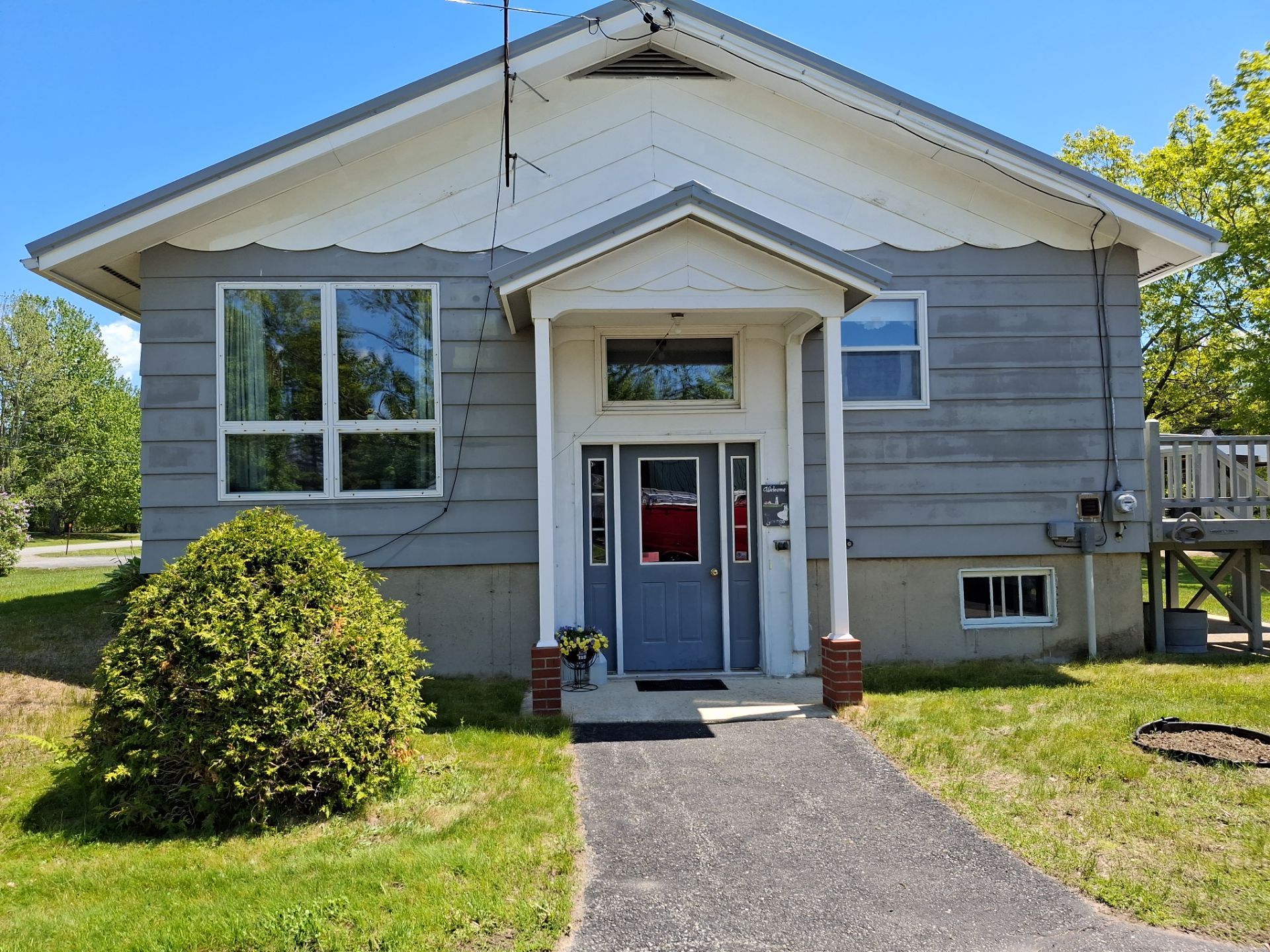 Exterior Painting by Big Pine Panting Inc