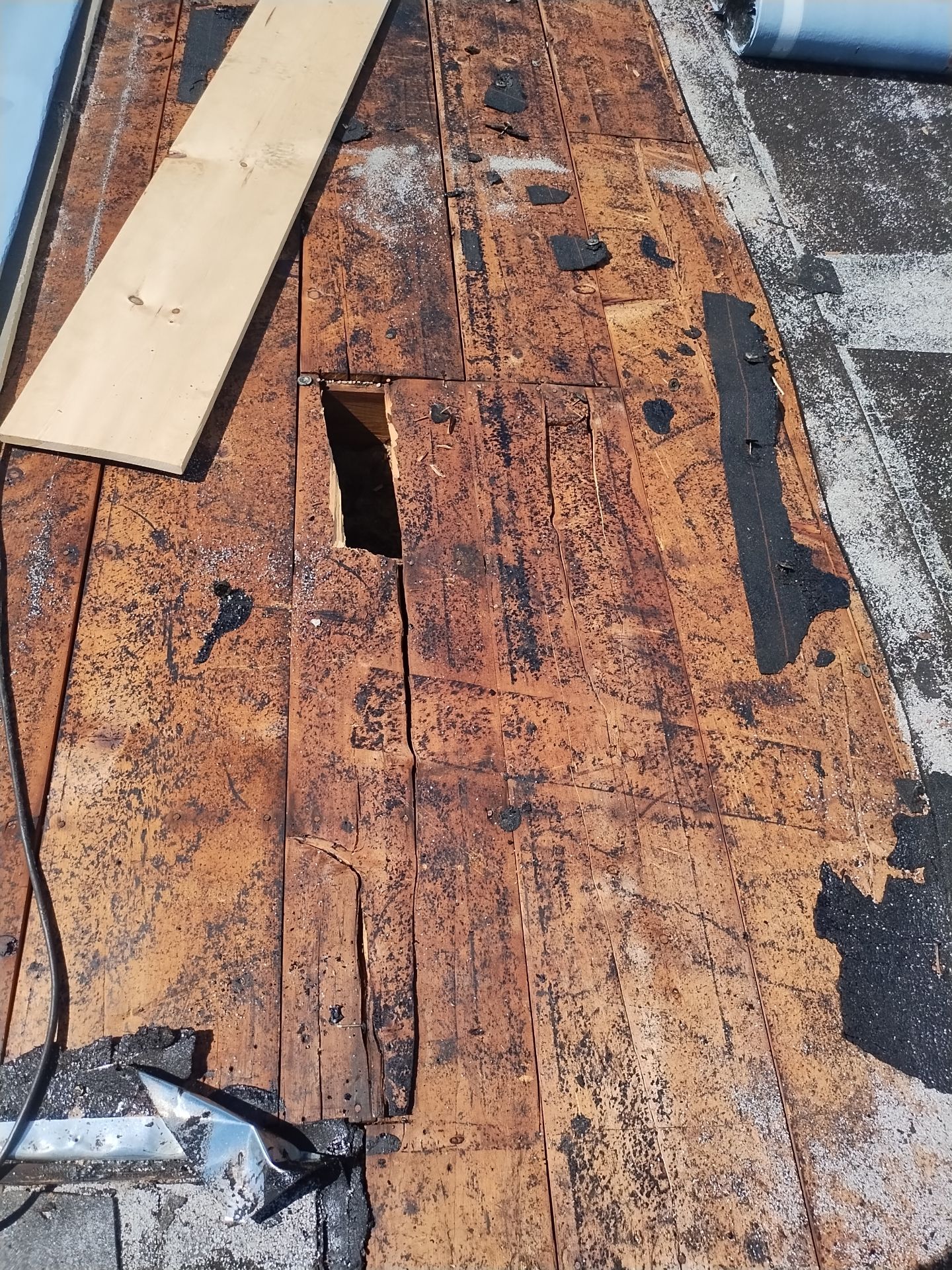 Project in St. Petersburg 33710 by Mitchell Roofing Company LLC 