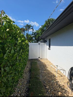 Vinyl Replacement in Naples