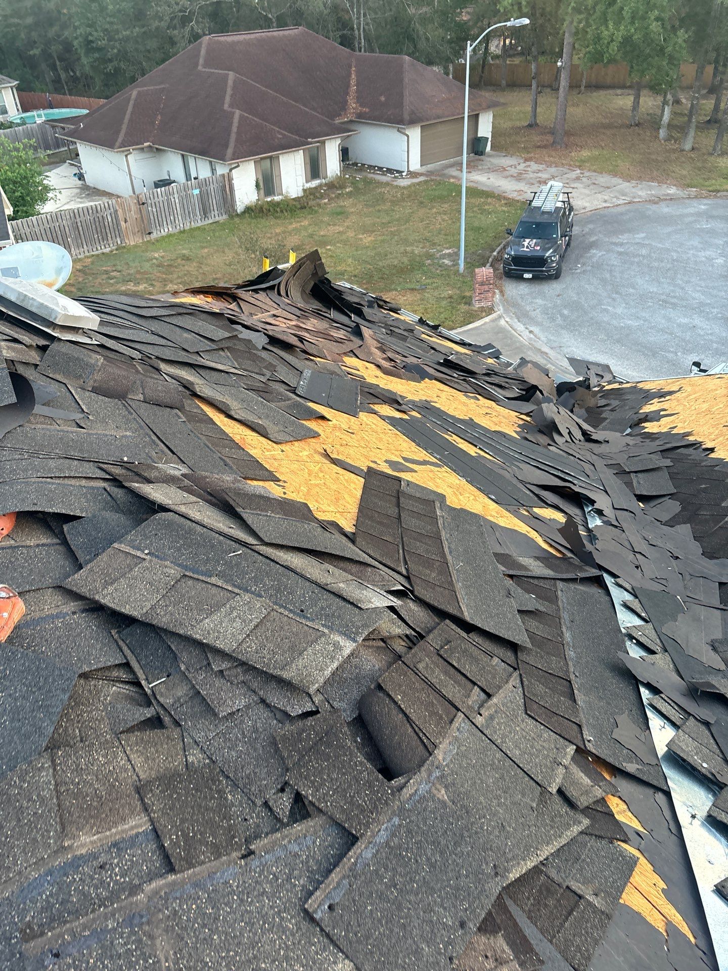 Residential Roofing Installation using Owen's Corning Duration (Lifetime) Shingles by Roof Repair Company