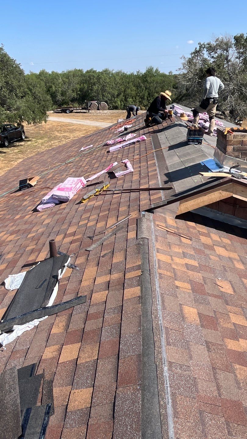 Country Roofing by Bayfront Roofing and Construction