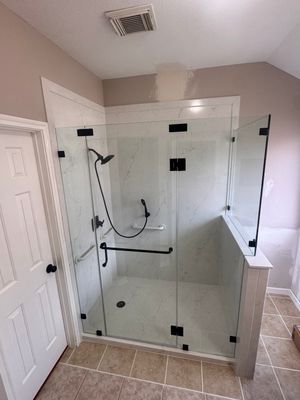 Tub and Shower to Walk-in Shower in San Antonio, 78250