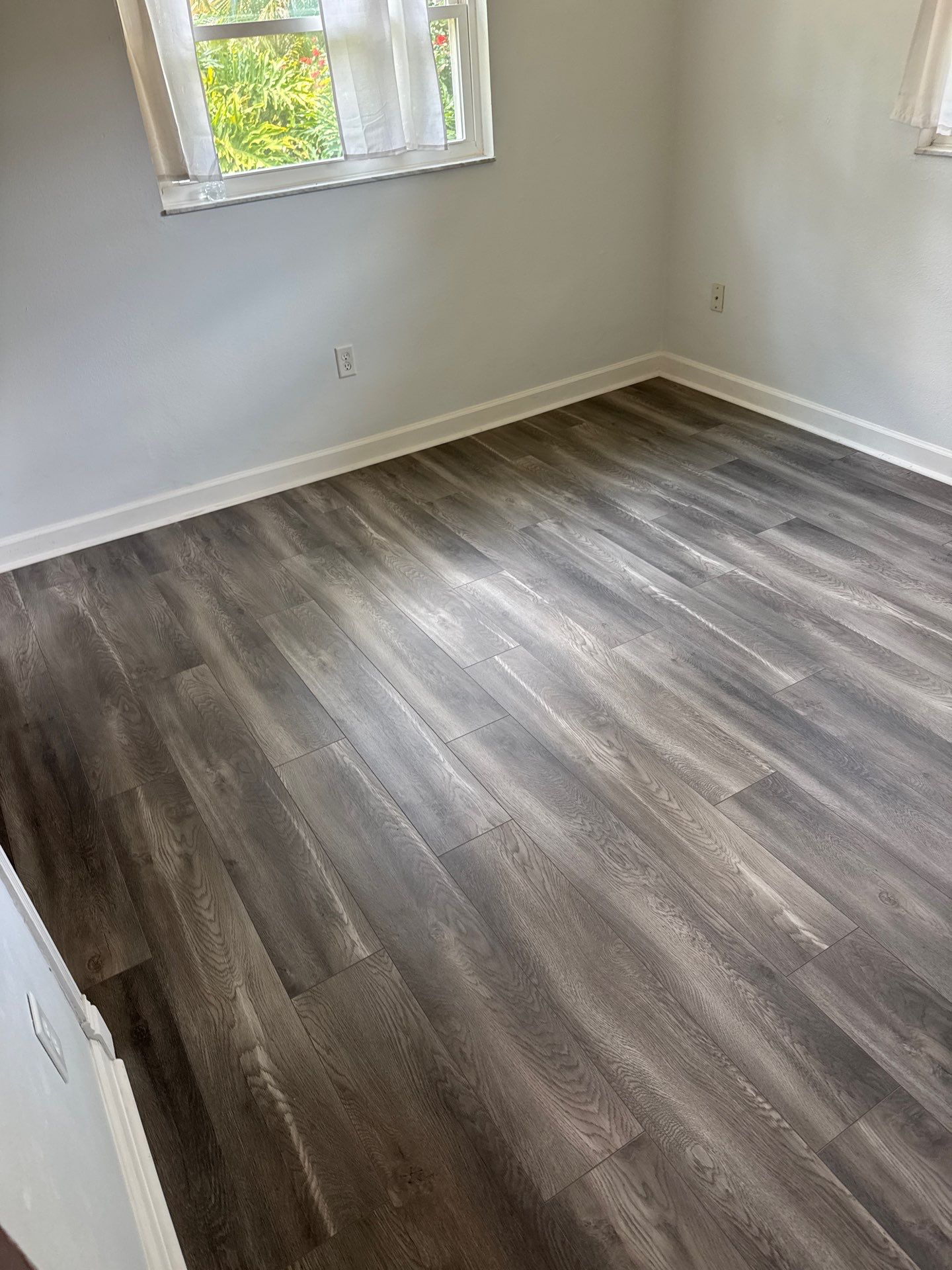 Bedroom LVP by Vrmmm Flooring