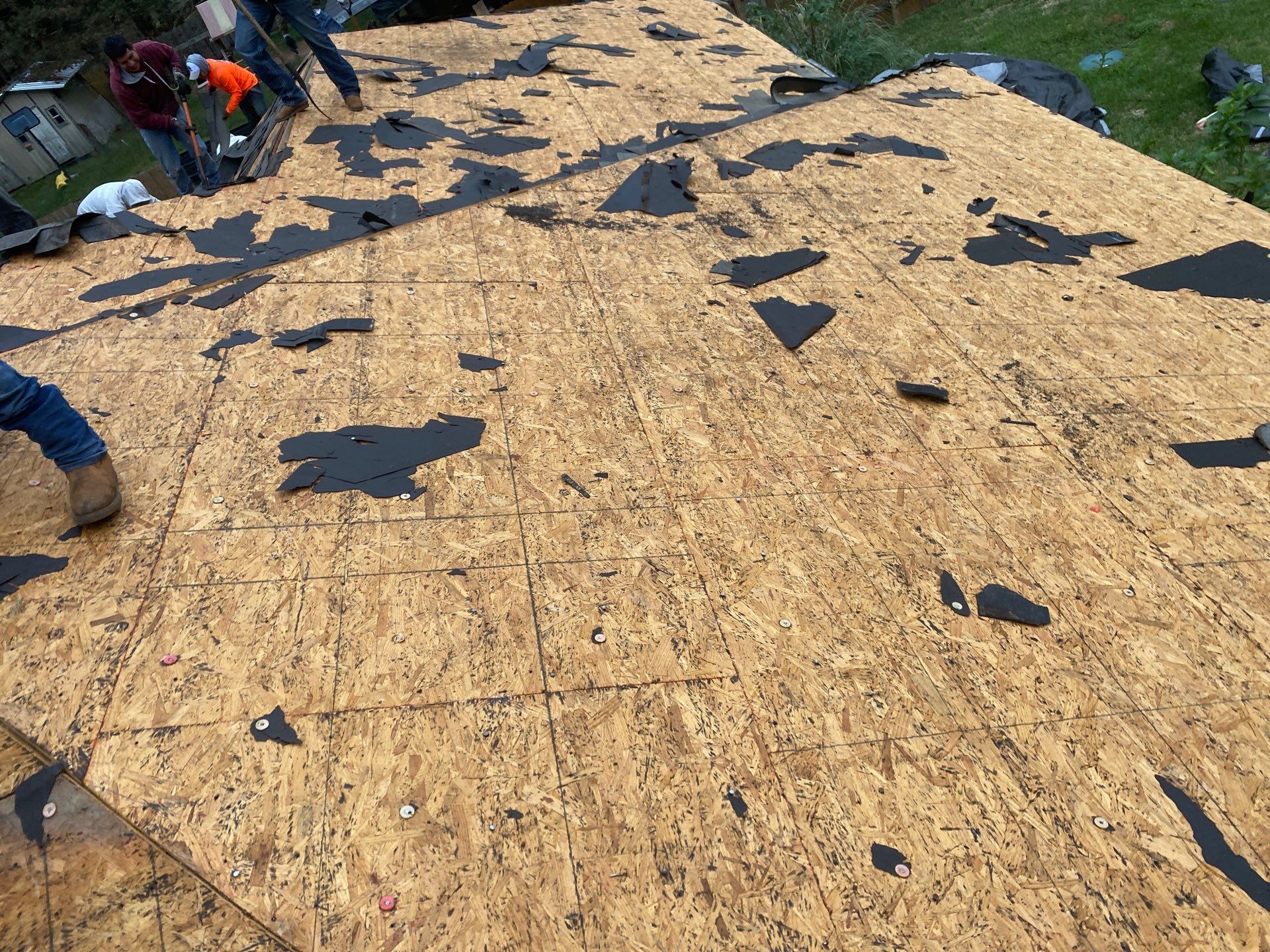 Residential Roofing Installation using Owen's Corning Duration (Lifetime) Shingles by Roof Repair Company