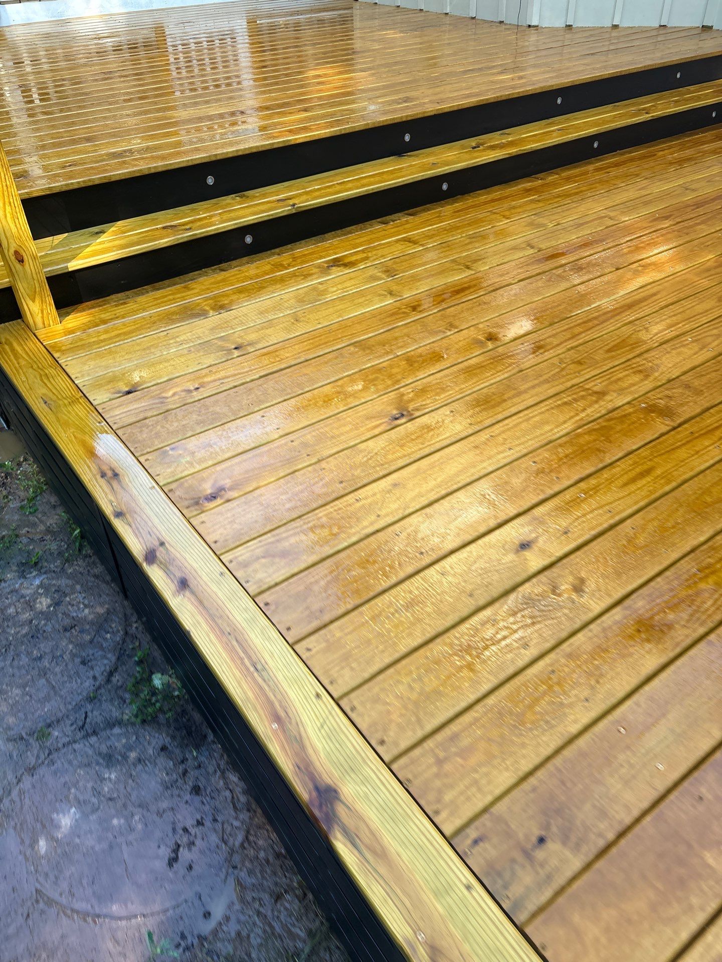 Deck using Wood Sealant by DuraSeal