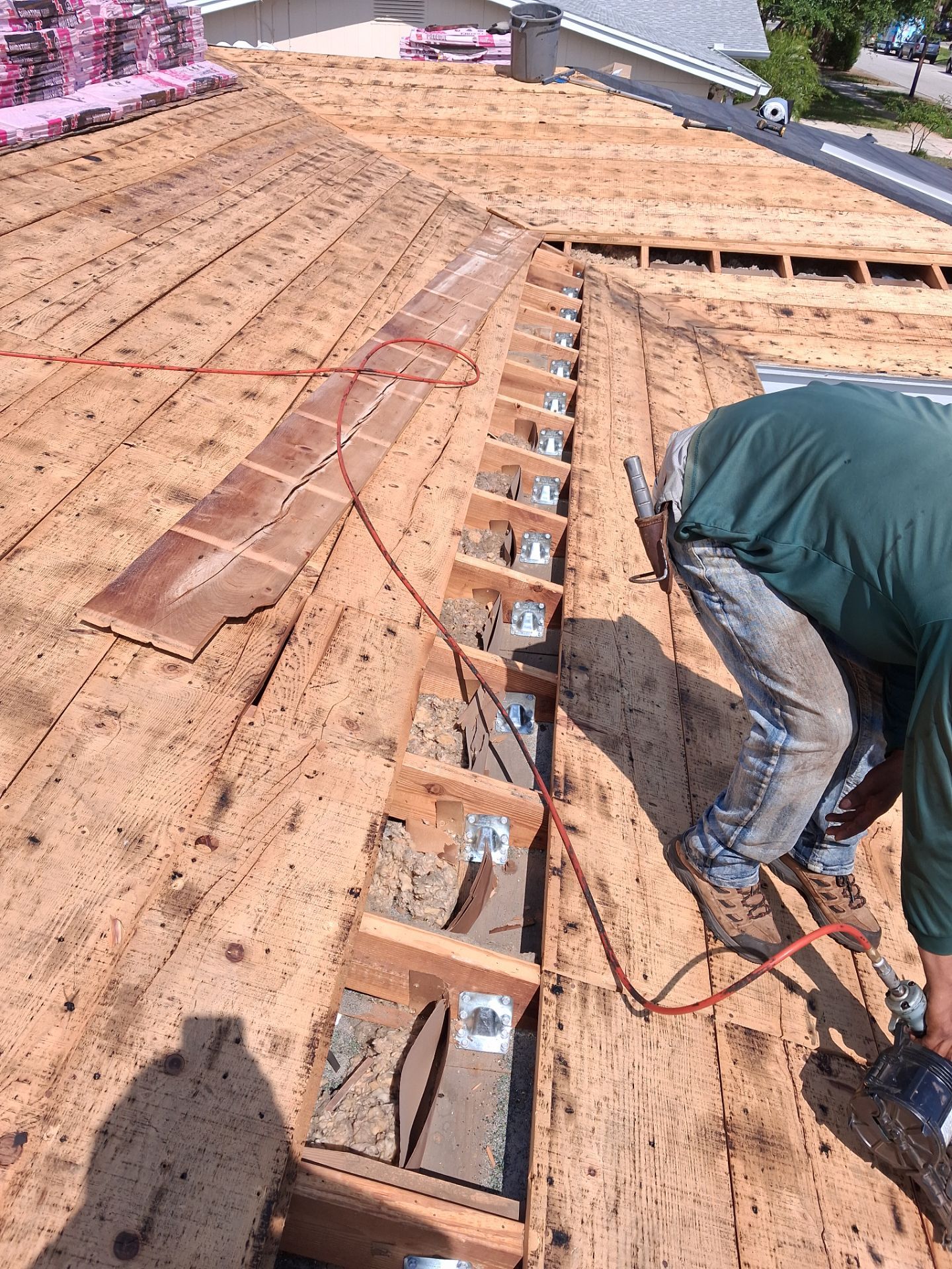 Project in St. Petersburg 33710 by Mitchell Roofing Company LLC 