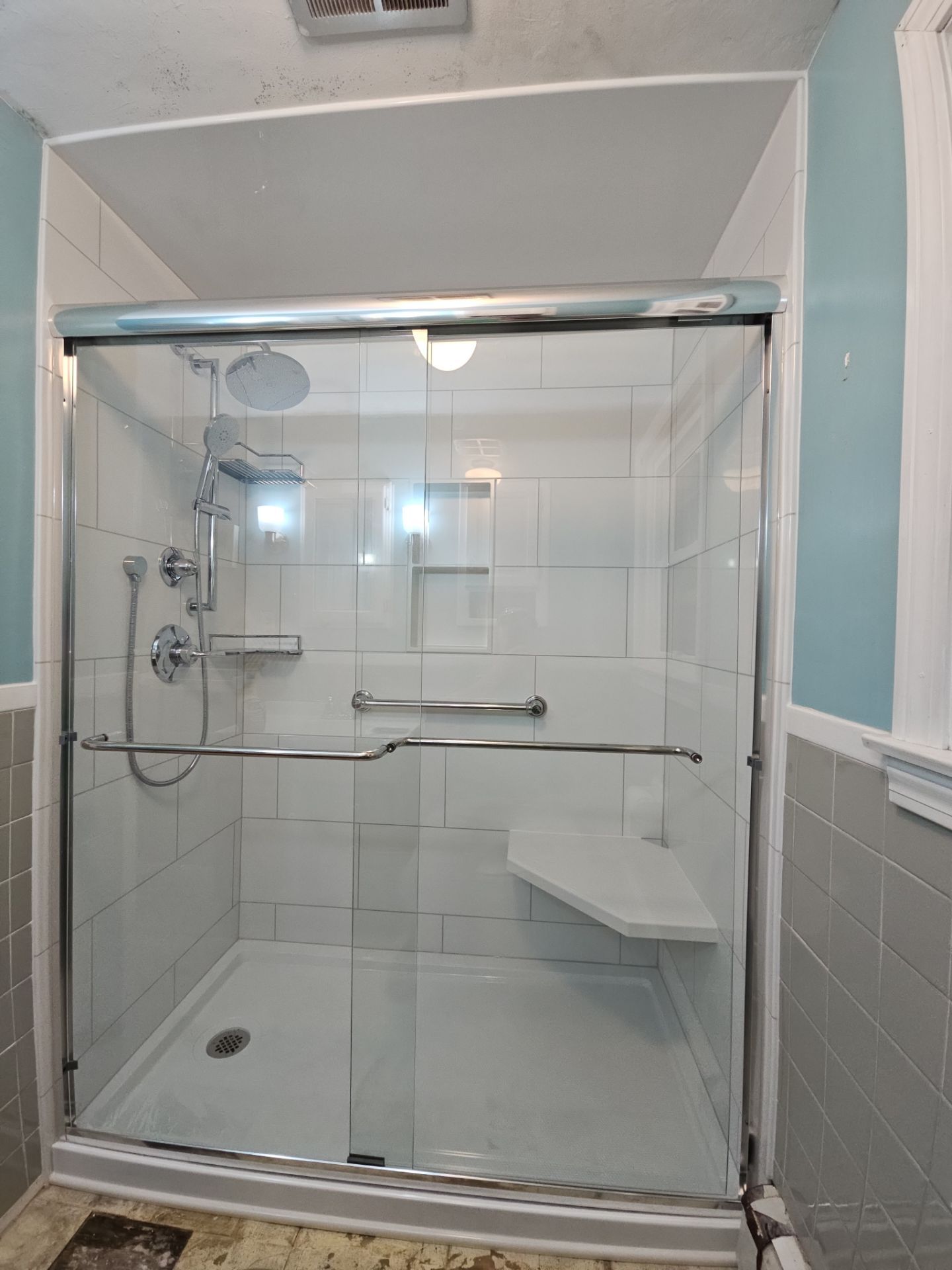 Tub to Shower - South Hadley, MA by Yankee Home Improvement
