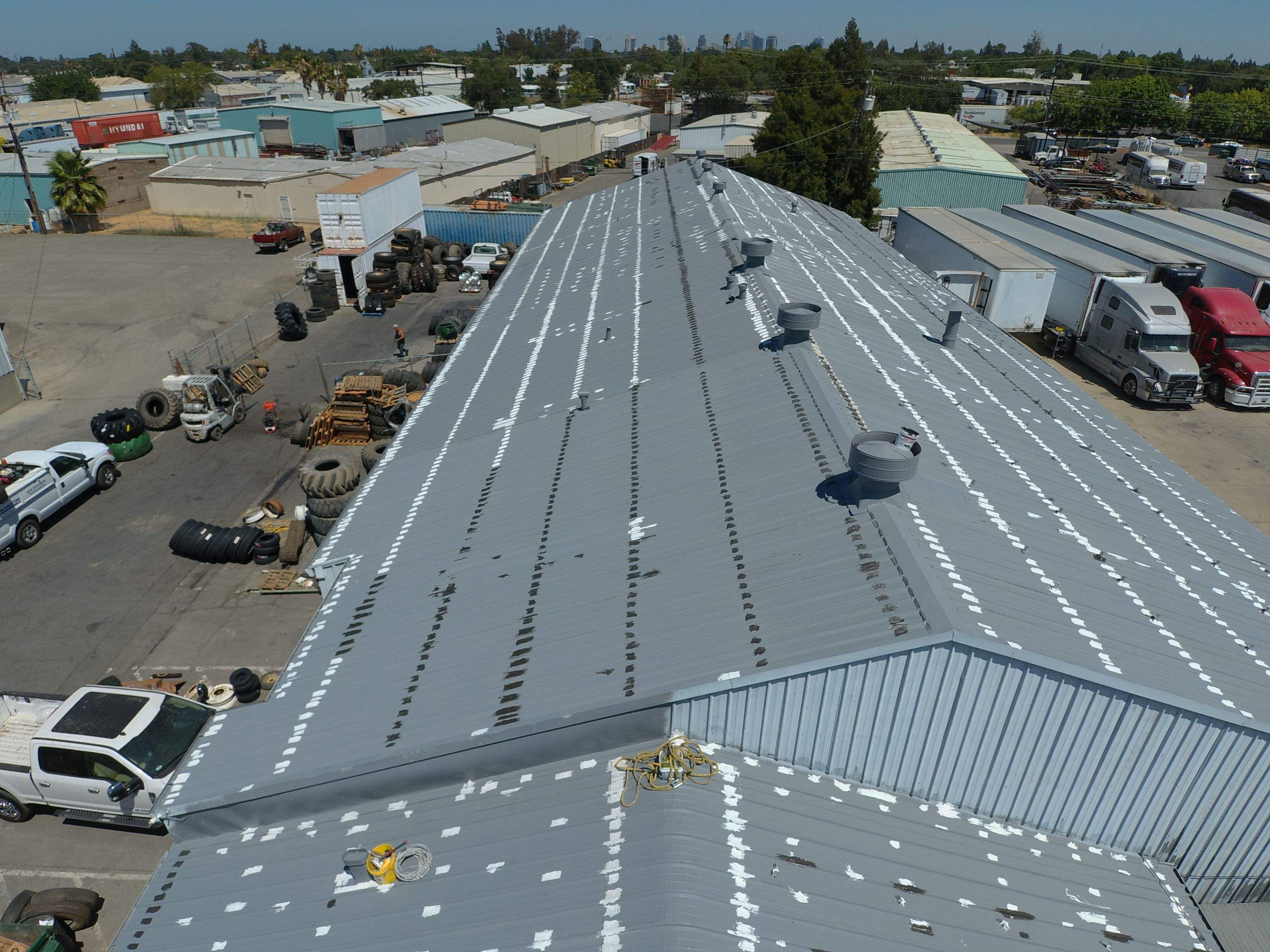 MR Roofing system using Conklin Benchmark/PUMA XL fabric and coating by Straight Edge Roofing Inc