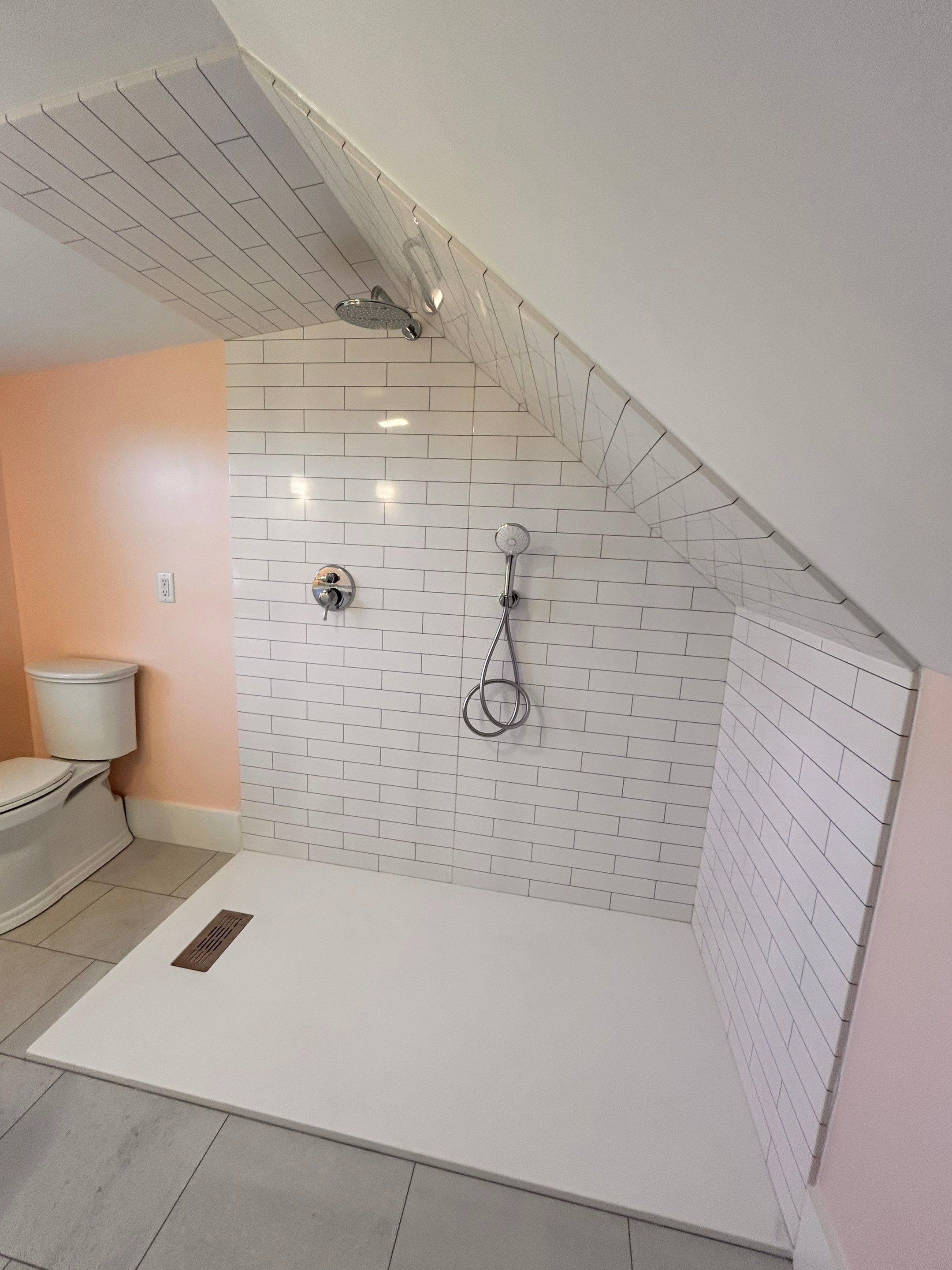 Floor-to Ceiling Shower using Tempered Shower Glass by Cheshire Glass Company