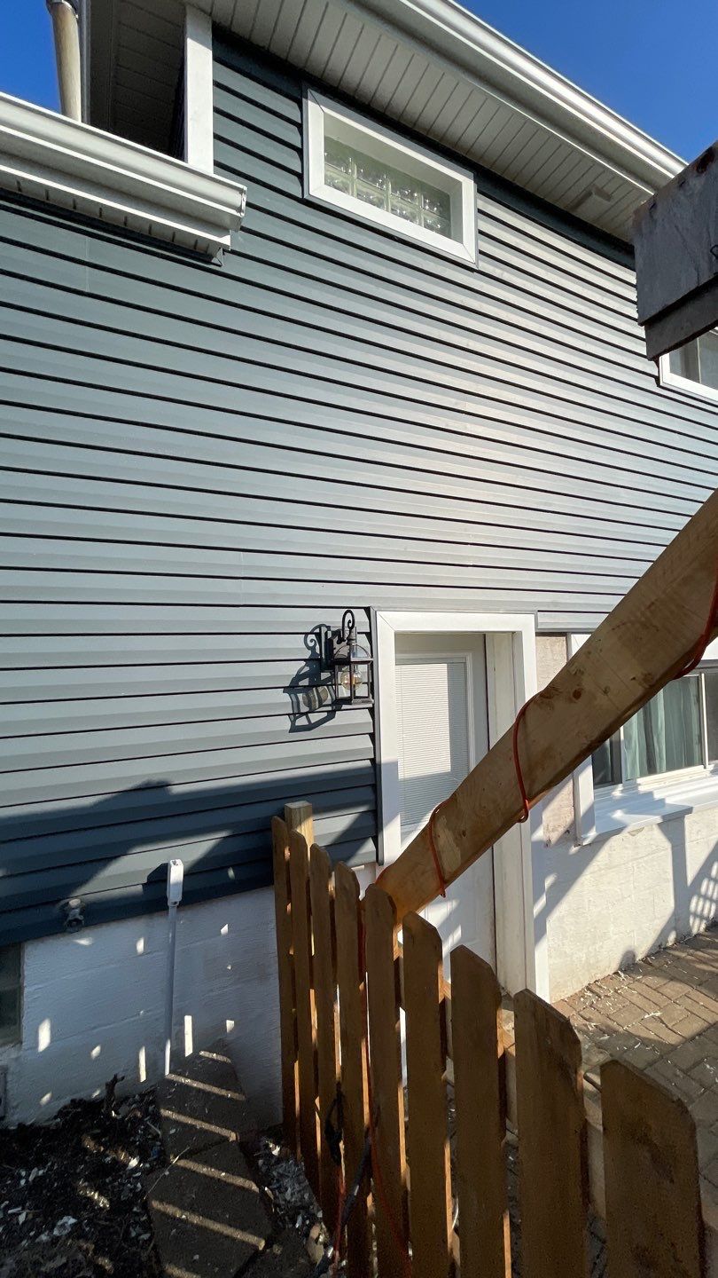 Thomas Walker by Silver Leaf Contracting 