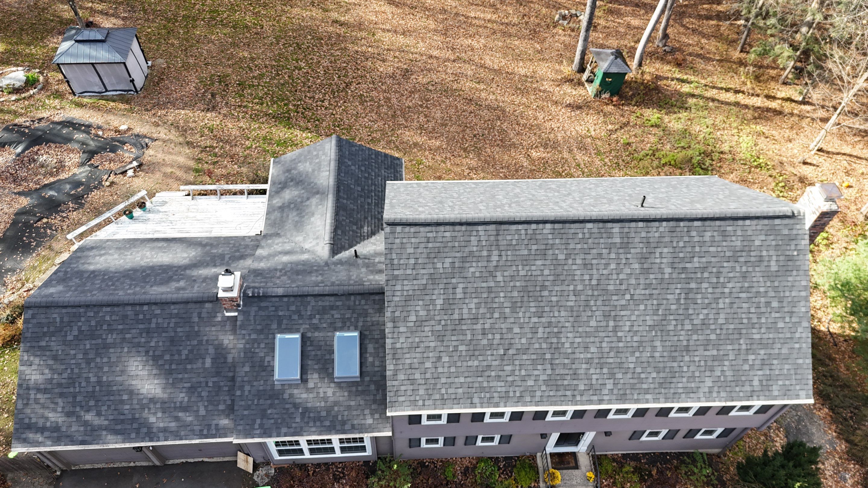 Owens Corning Duration: Onyx Black in Canton, Connecticut by Golden Shield Roofing