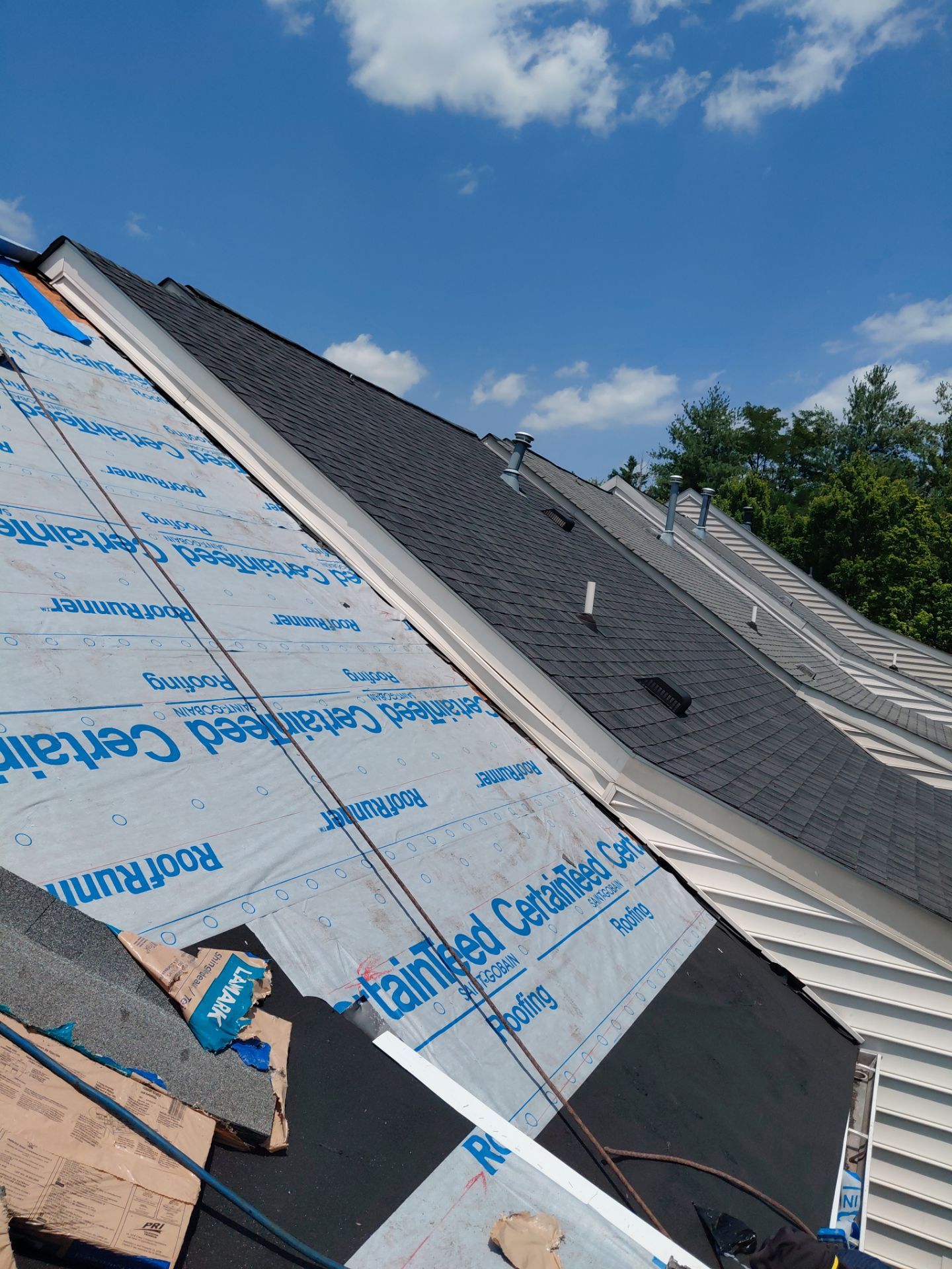 Lorton: Residential Roof Replacement with CertainTeed Landmark in Colonial Slate by RM Banning, Inc.