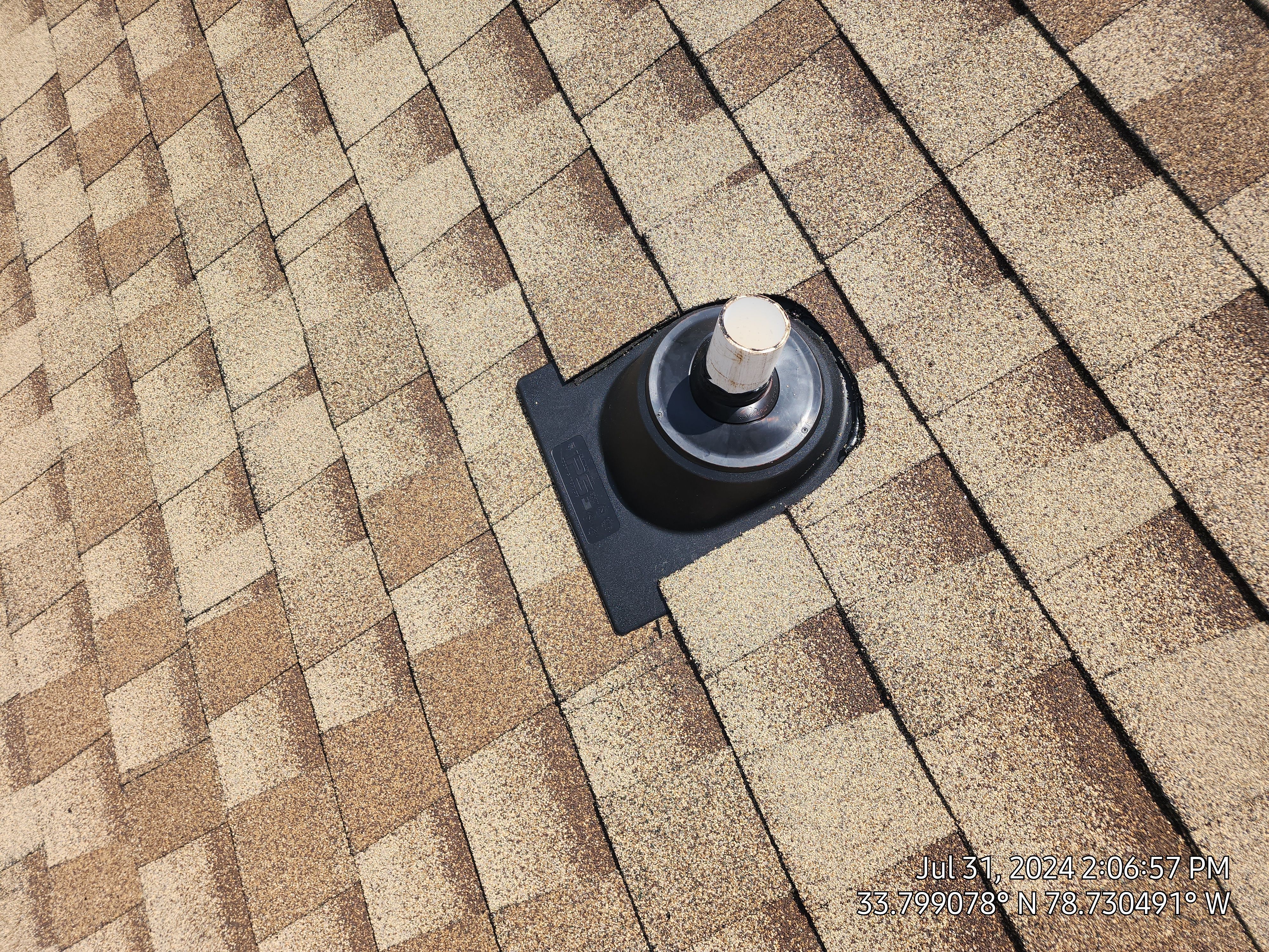 GAF HDZ - Shakewood by Linta Roofing