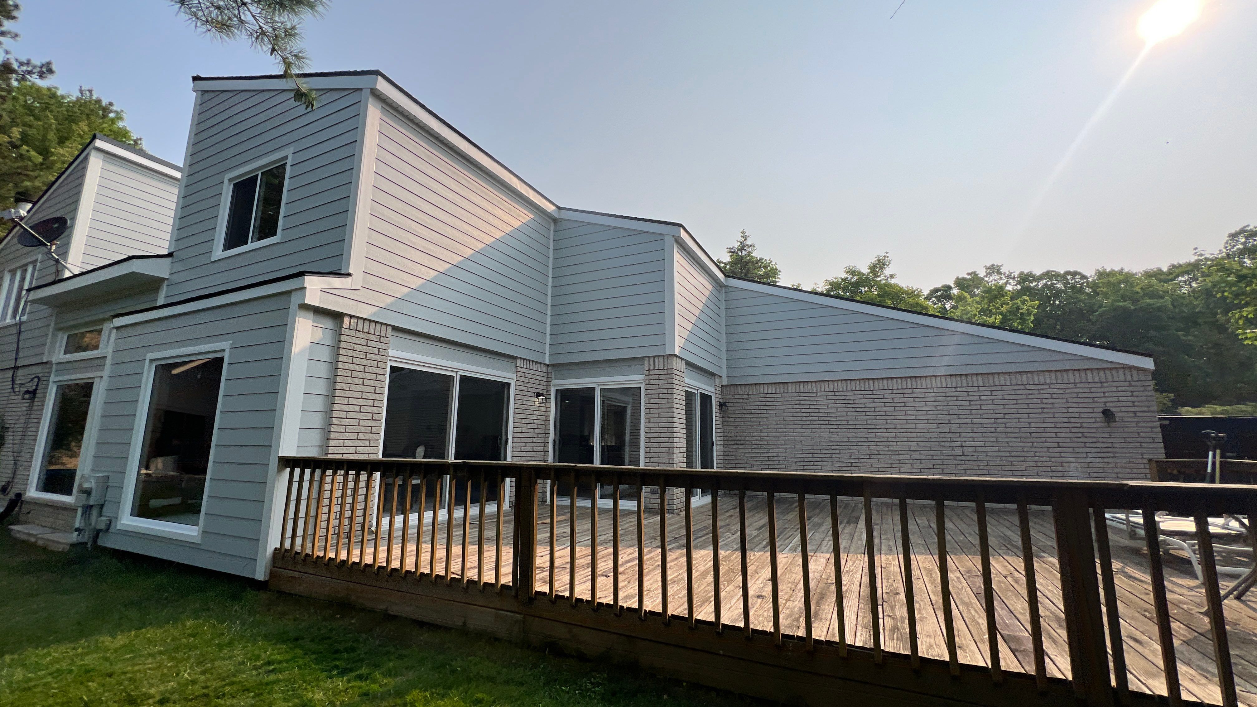 James Hardie Siding Replacement by Bloomfield Construction & Restoration