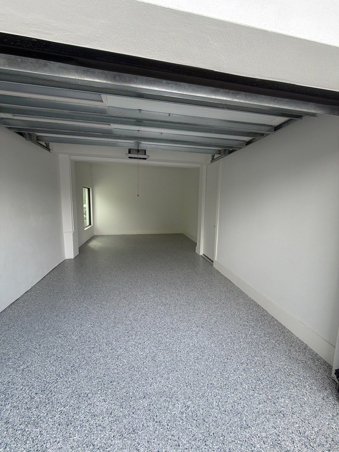 Residential Garage Floor Preparation and Epoxy Coating in Dunedin by Performance Floors & Coating