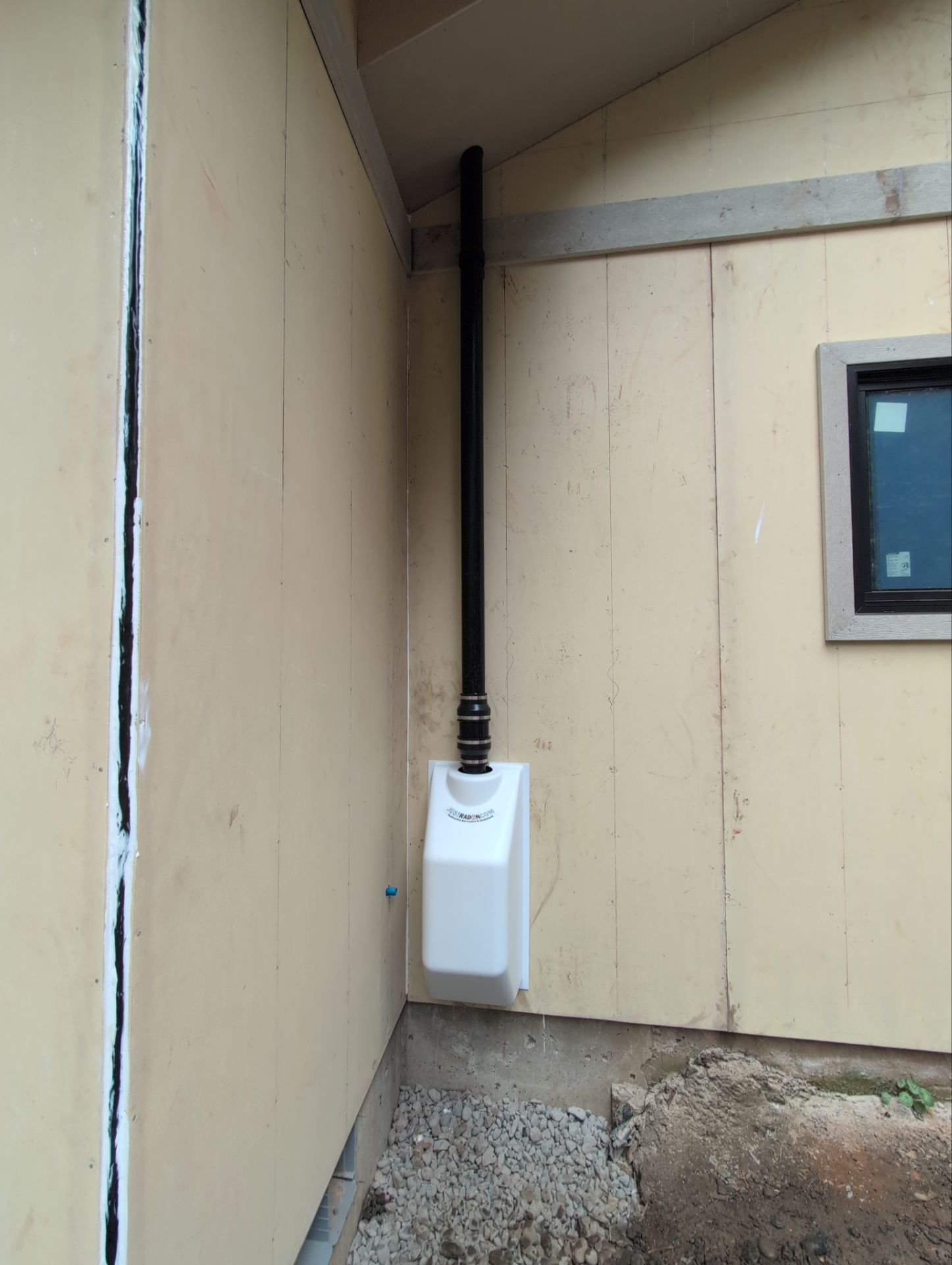 Sub Slab SafeAir™ System by JustRadon.Com