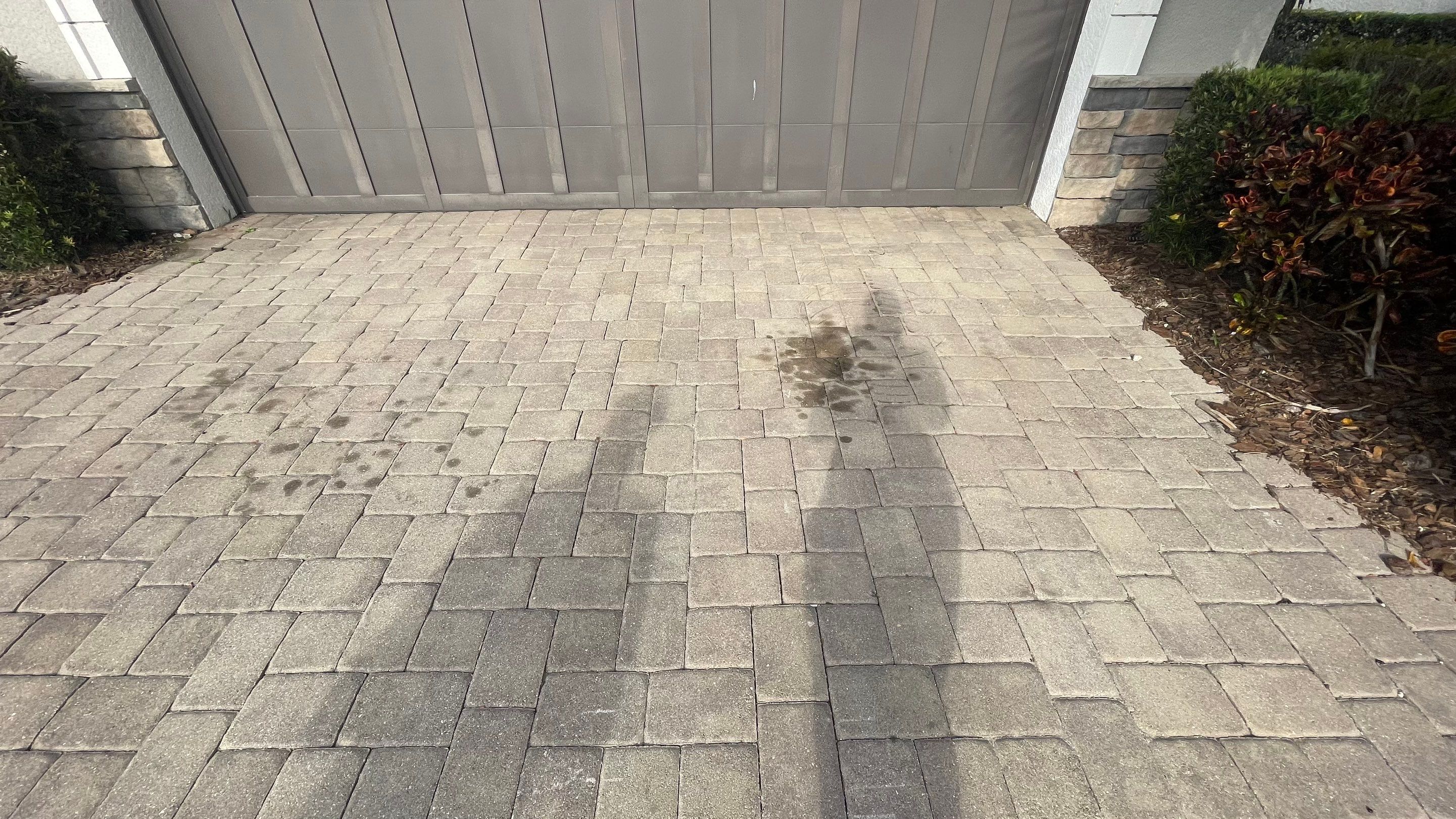 Concrete Tile Roof, Paver Pool Deck, Screen Enclosure & Driveway Cleaning in Artisan Lakes Esplanade, Palmetto, FL | Sunshine AquaWash by Sunshine AquaWash