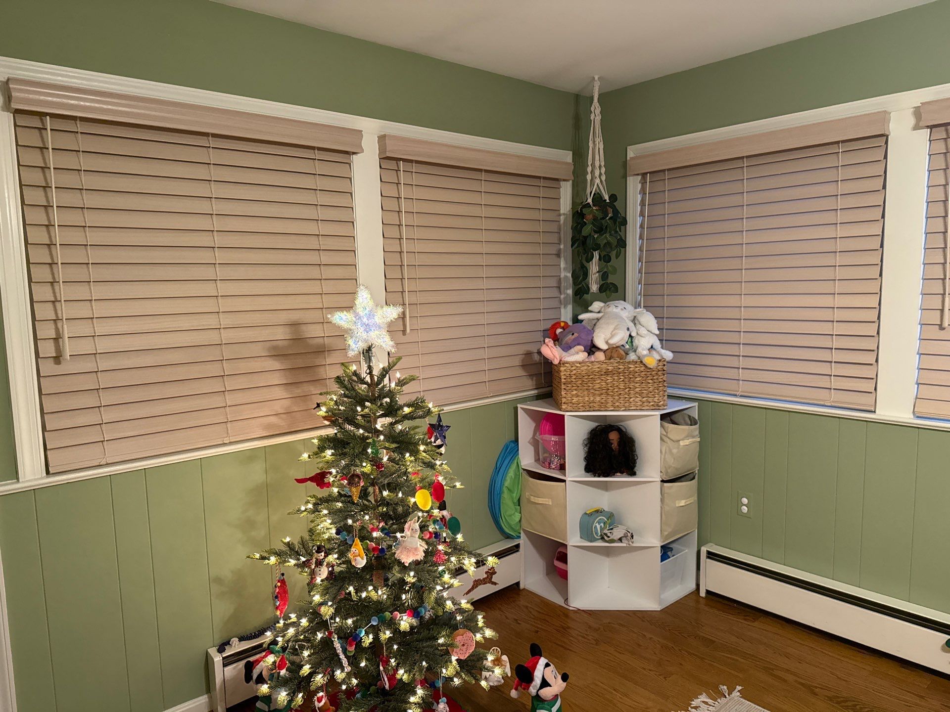 Blind Installation in Davidsonville by Southern Maryland Custom Blinds