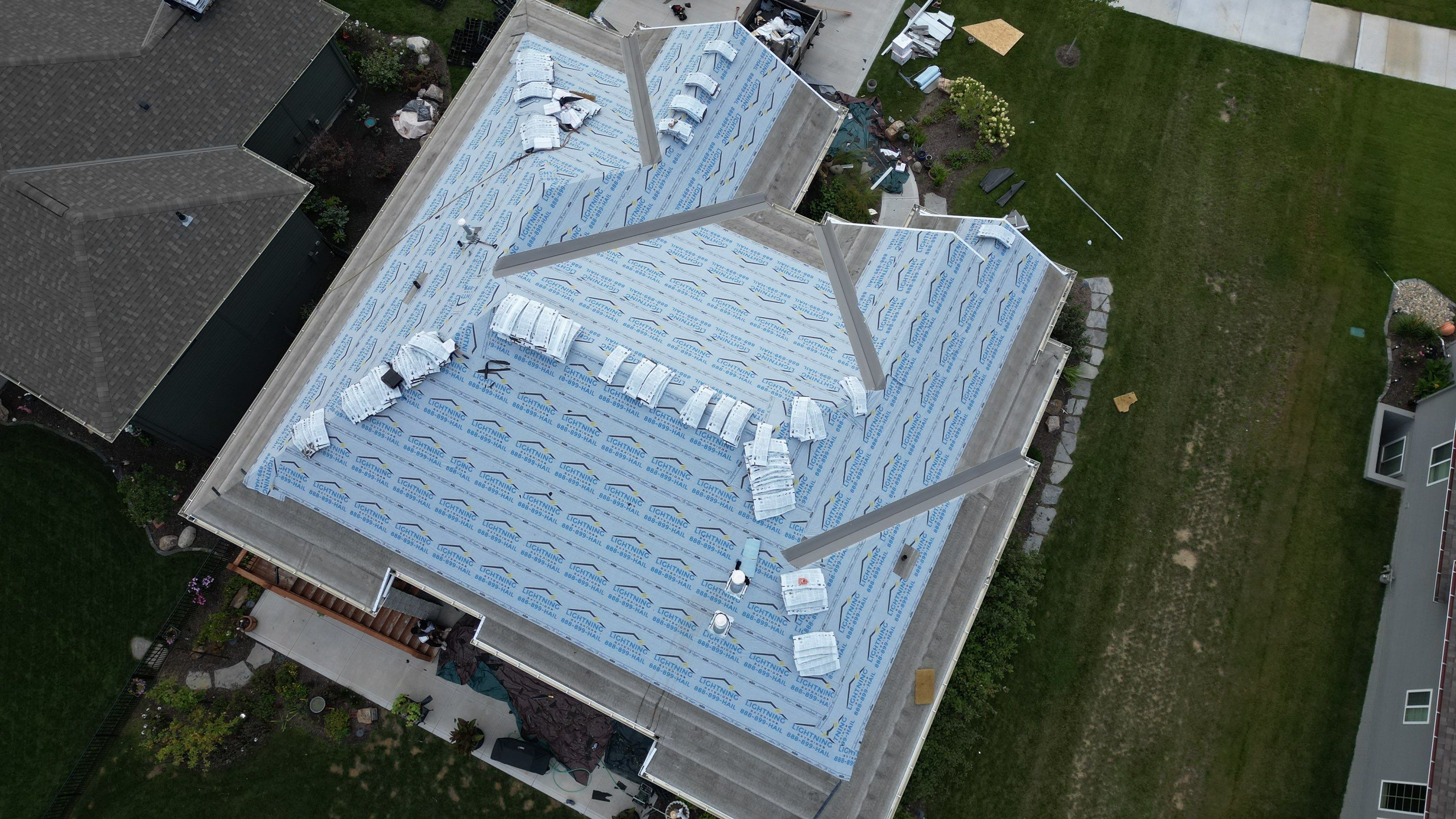 Residential Roofing Installation using IKO Nordic Cornerstone Impact Resistant Class 4 by Lightning Exteriors