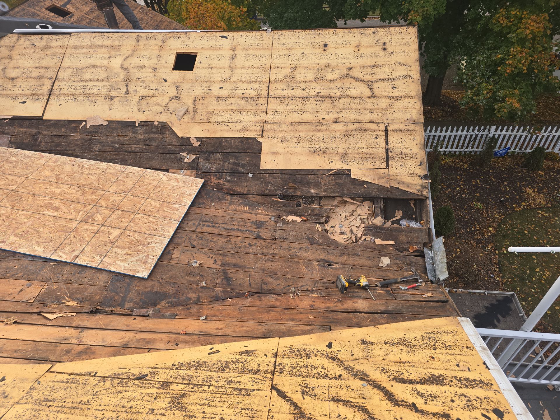 Residential Roofing Installation using GAF HDZ shingles by Gellings Roofing and Siding LLC