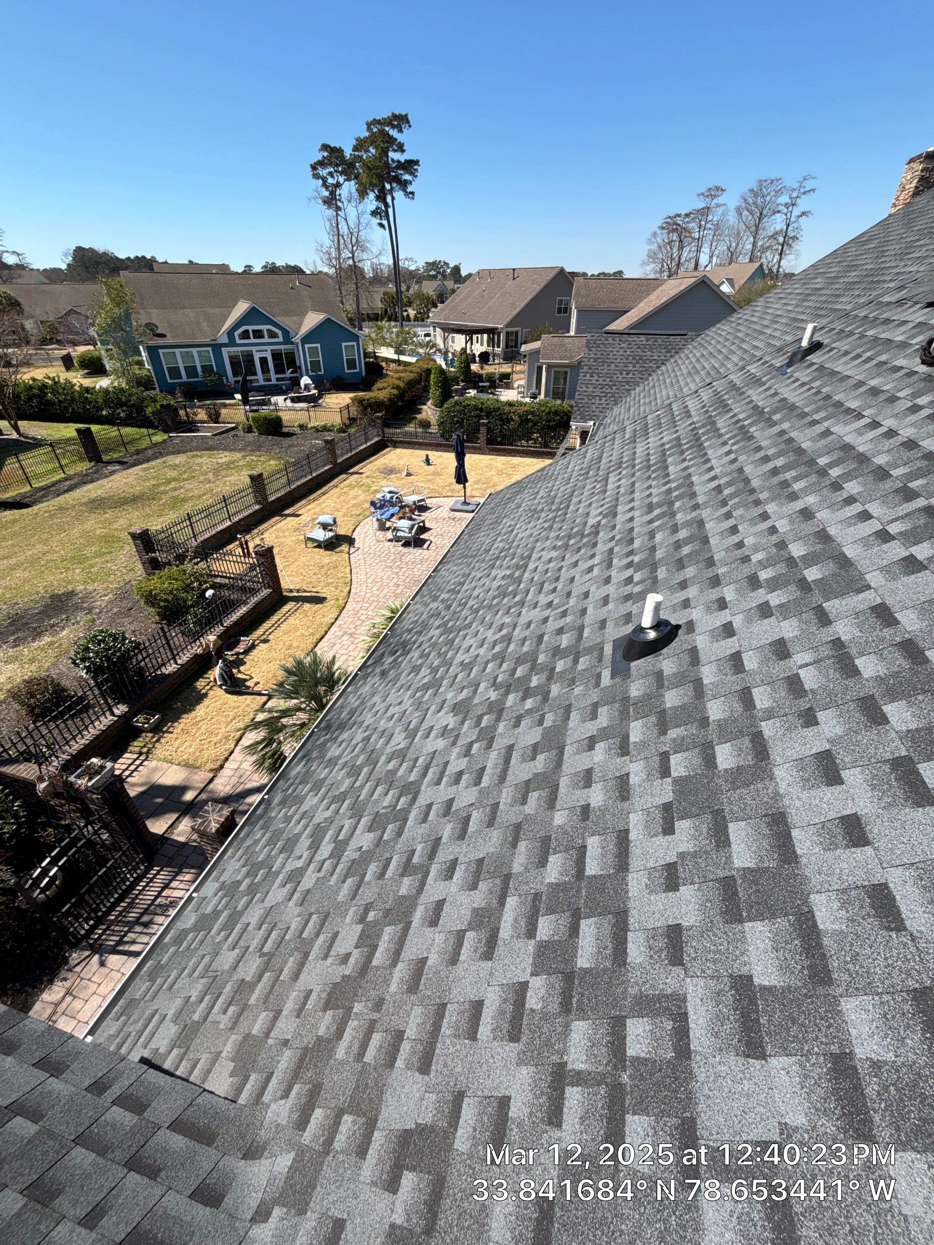 GAF HDZ - Charcoal by Linta Roofing Inc